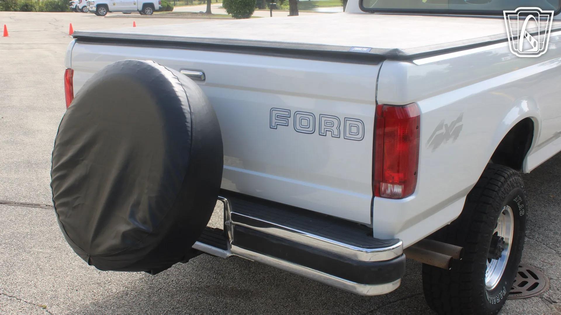 1997 Ford F-350 XL