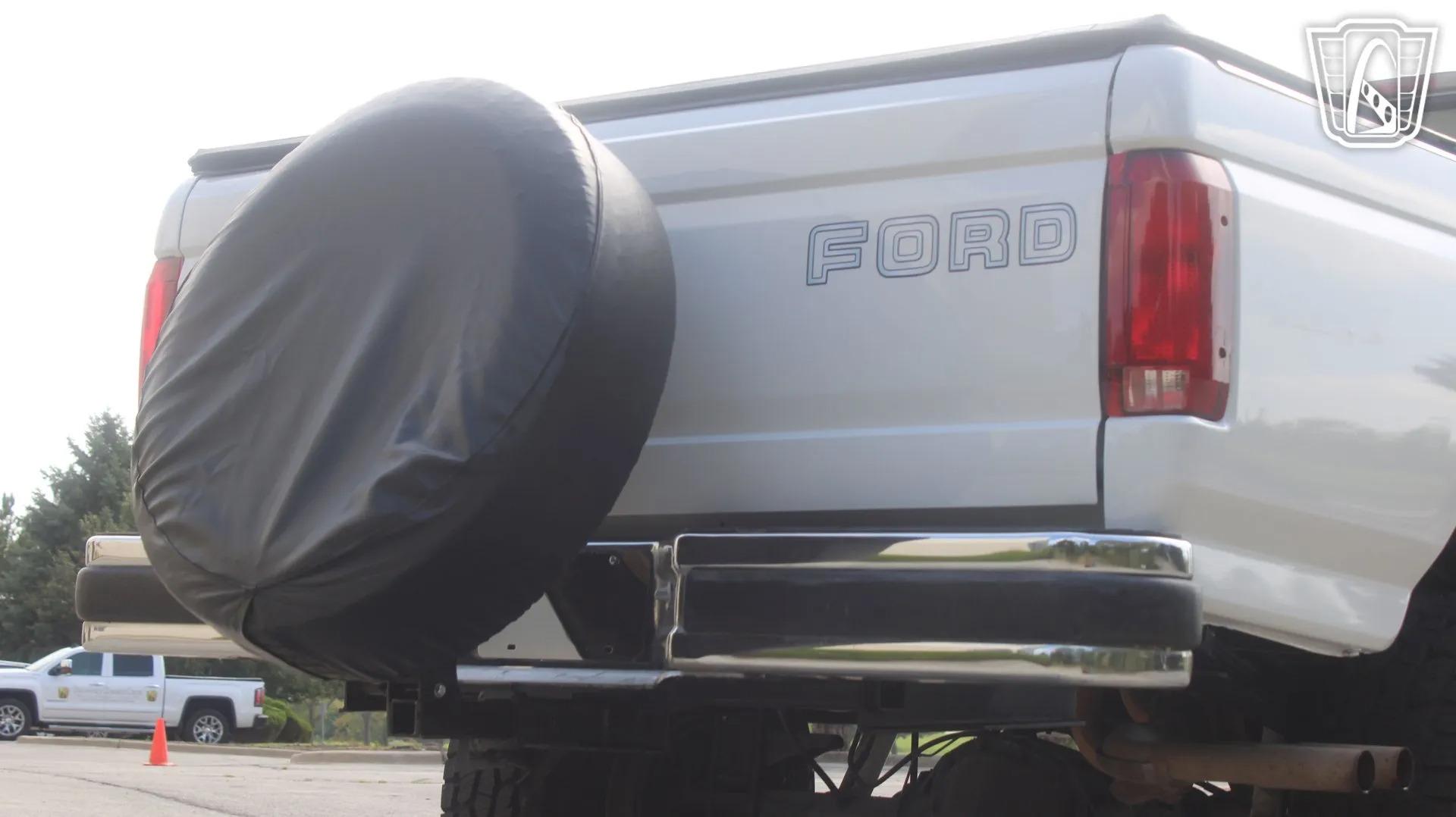 1997 Ford F-350 XL