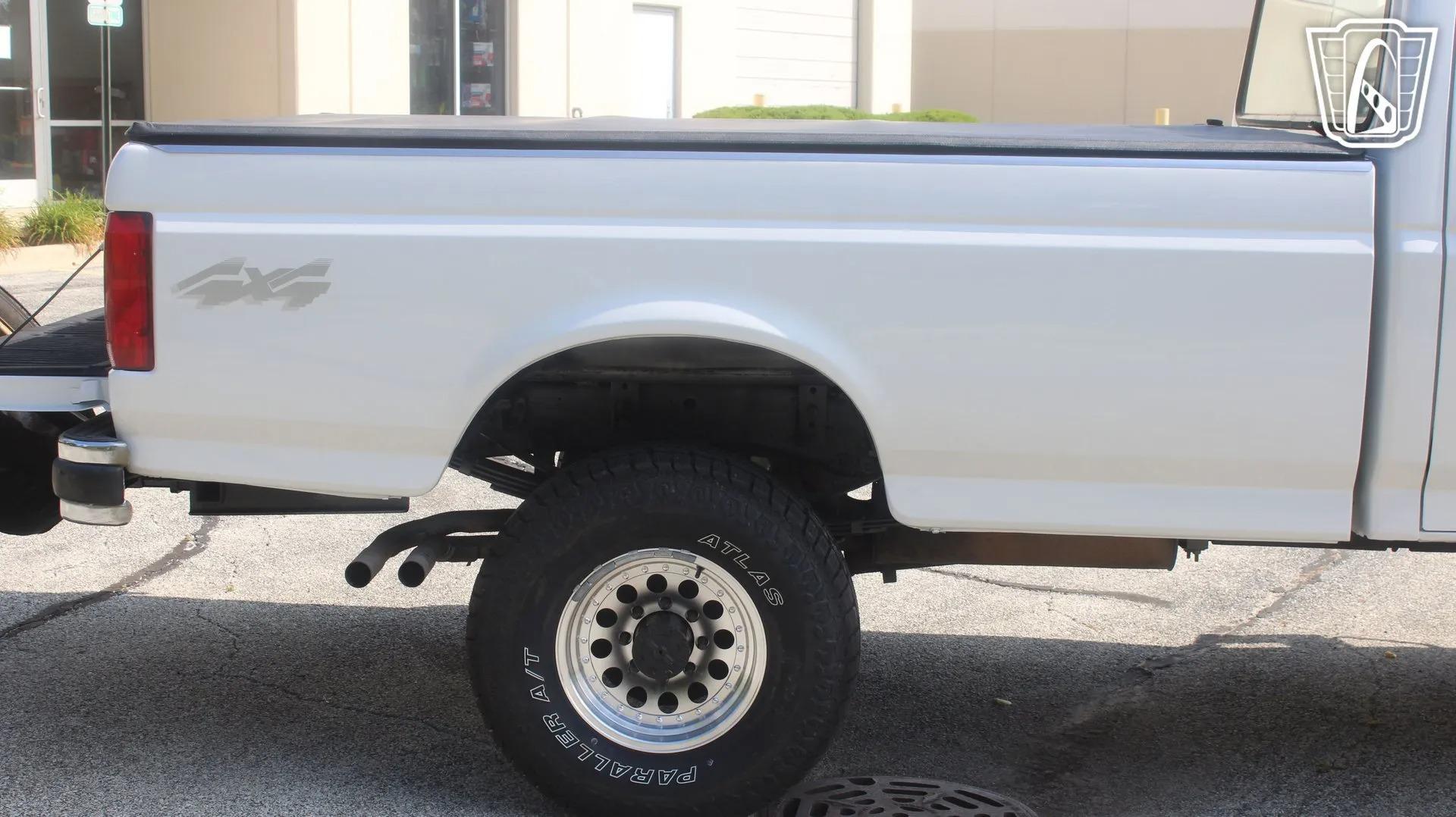 1997 Ford F-350 XL
