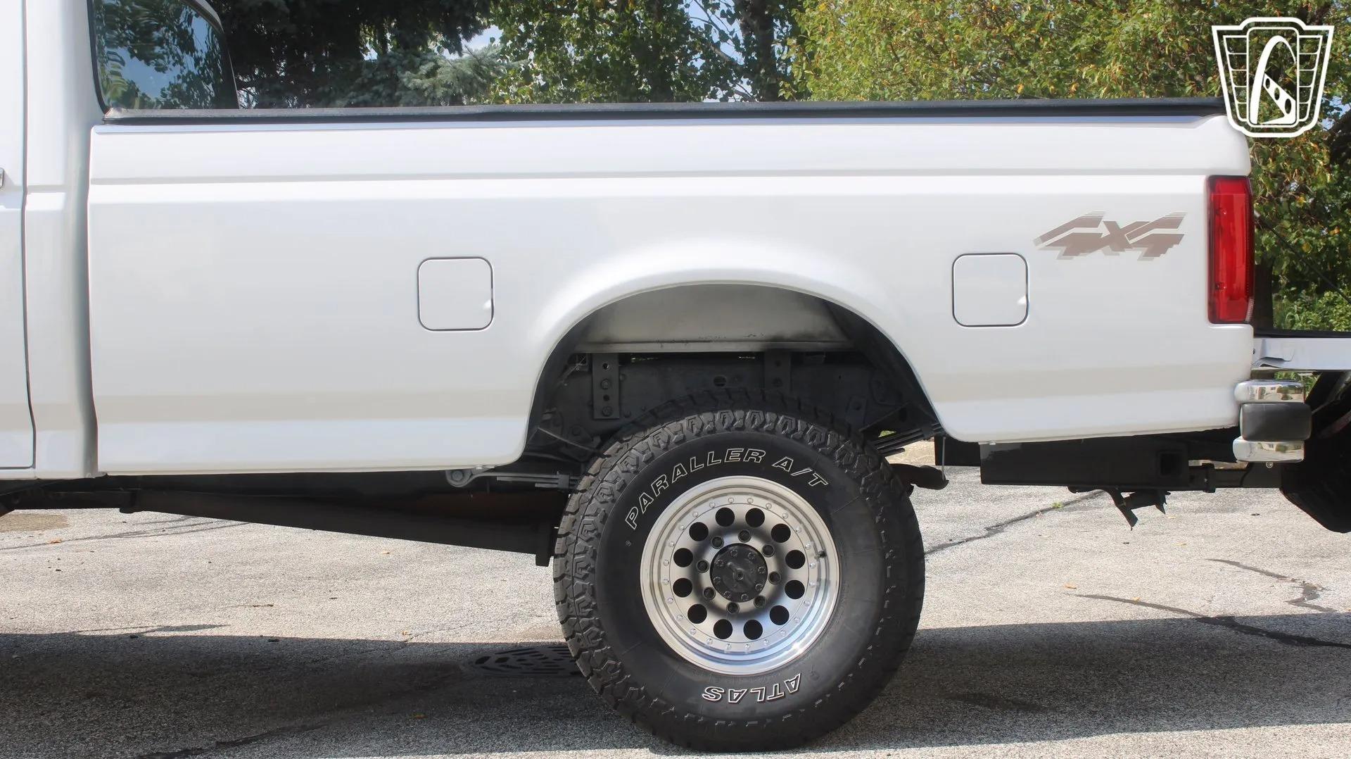1997 Ford F-350 XL
