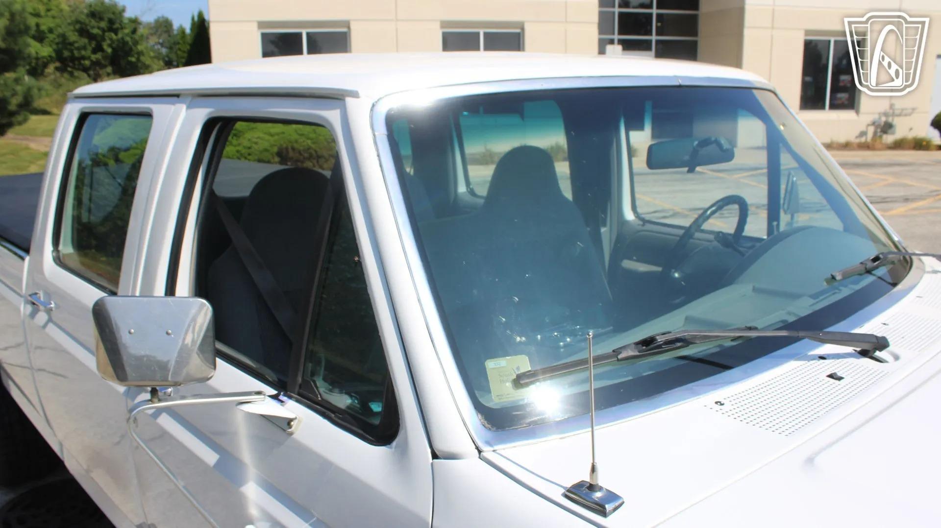 1997 Ford F-350 XL