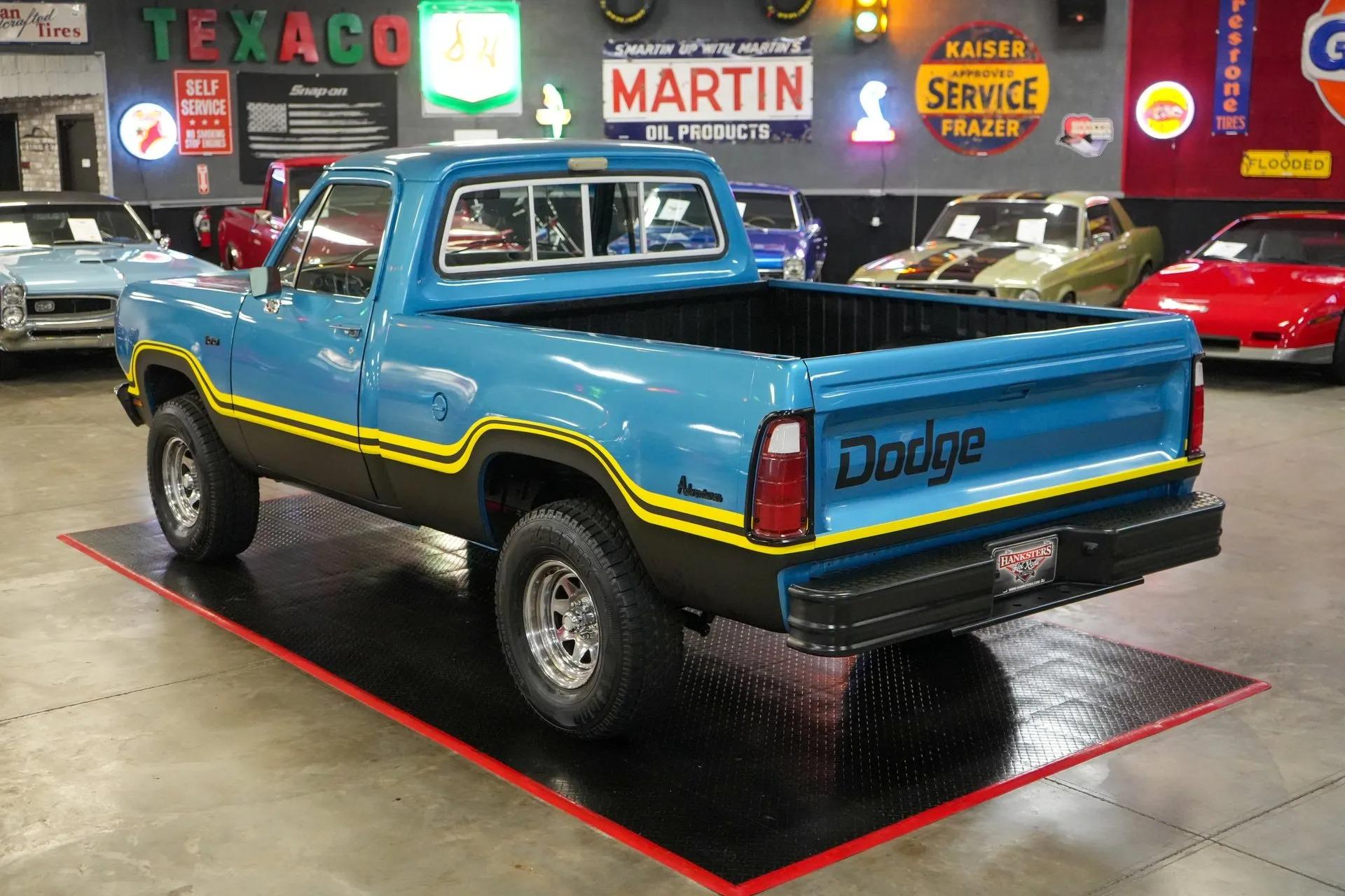 1975 Dodge W100 Power Wagon 4x4
