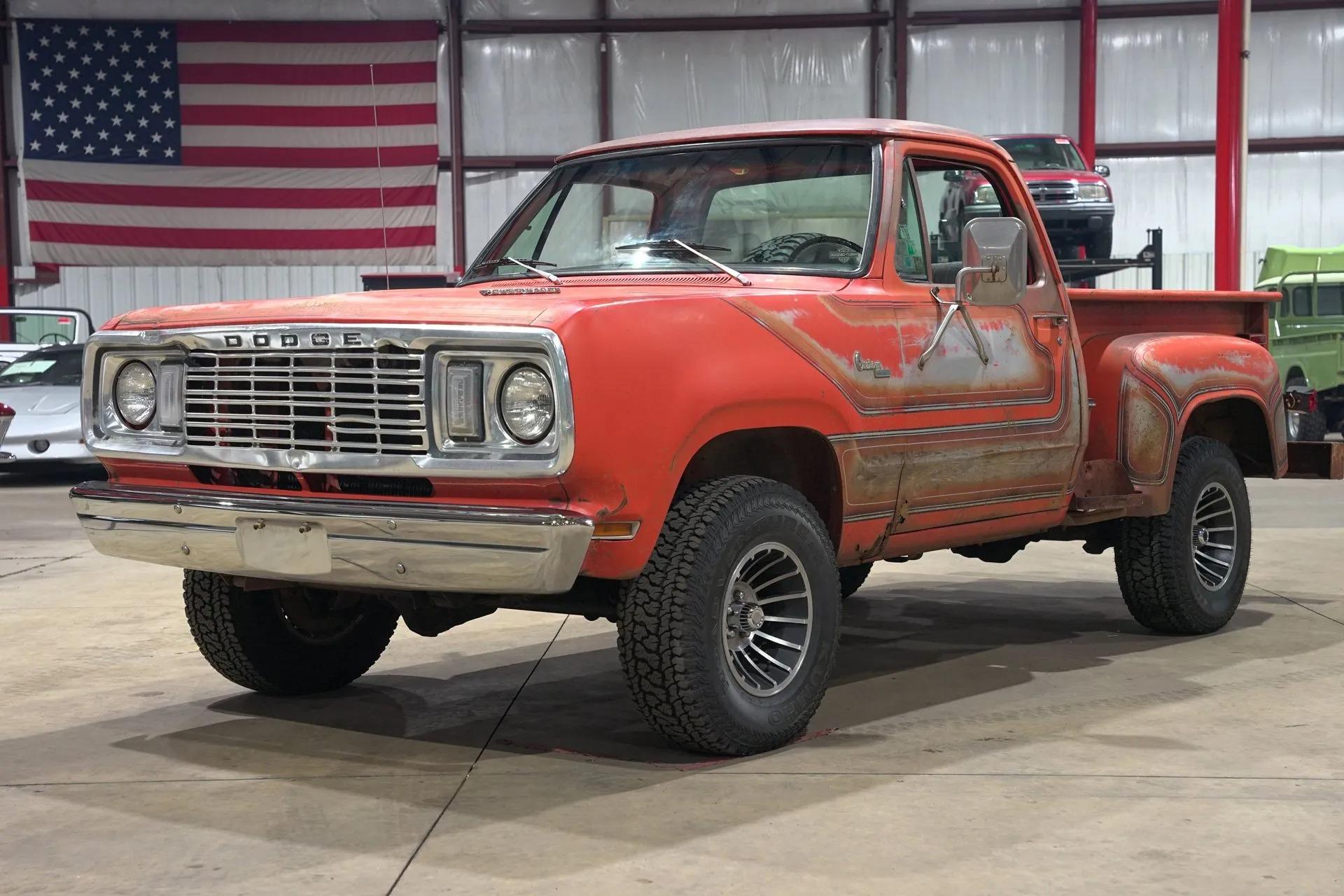 1975 Dodge W100 Power Wagon 4x4