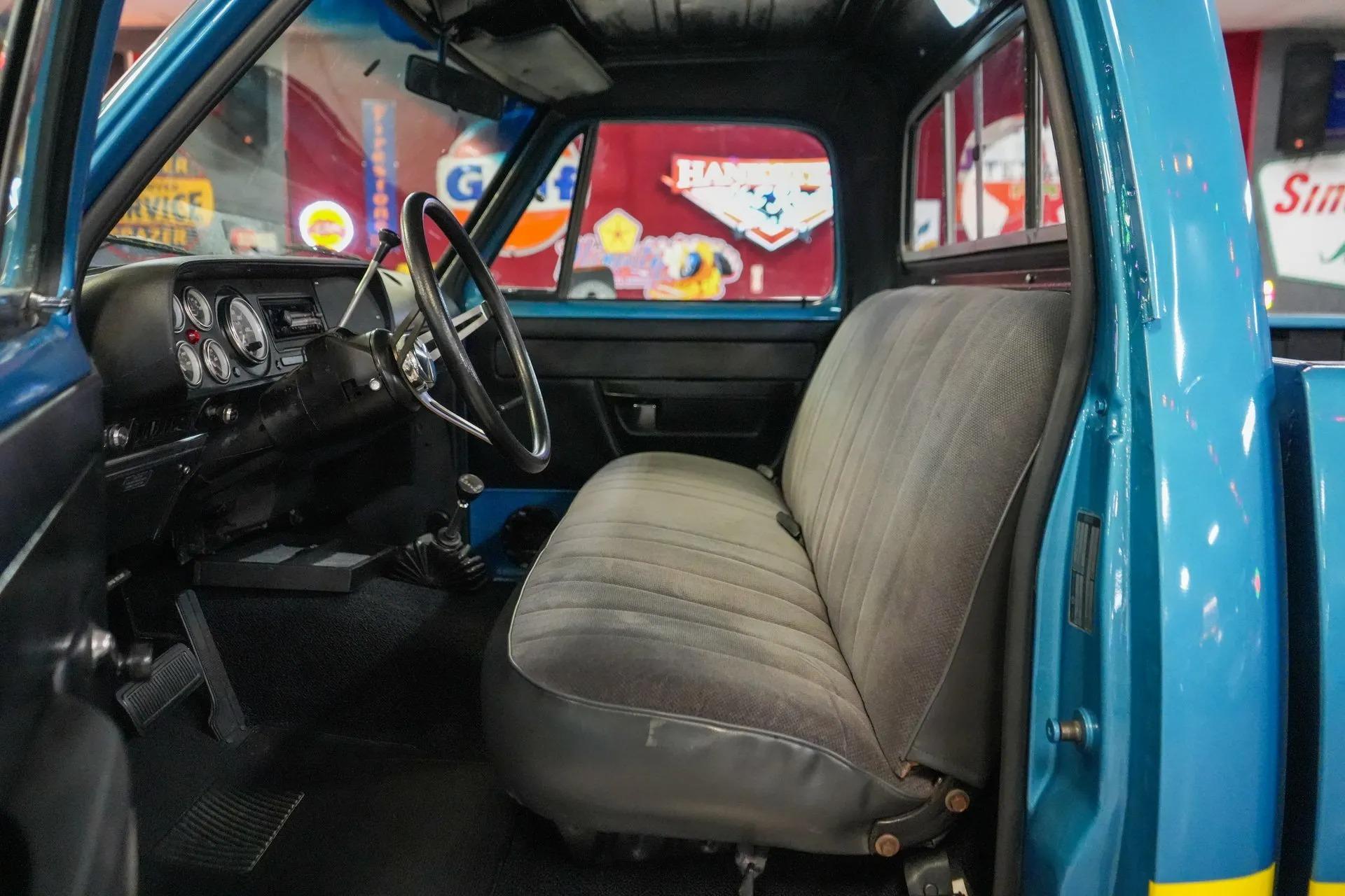 1975 Dodge W100 Power Wagon 4x4