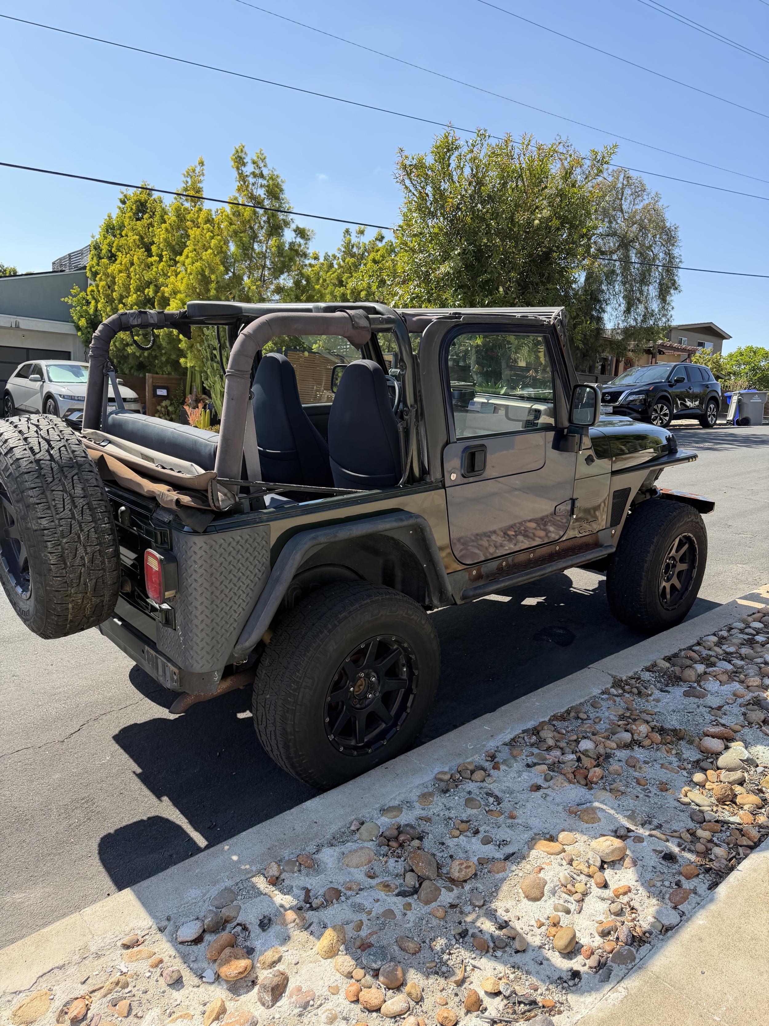 1998 Jeep Wrangler SE - 3