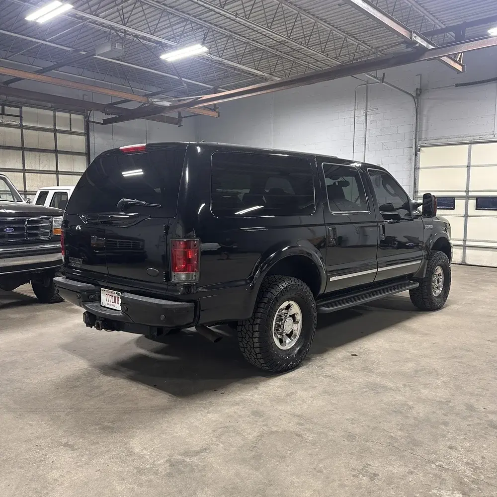 2005 Ford Excursion Limited - 3