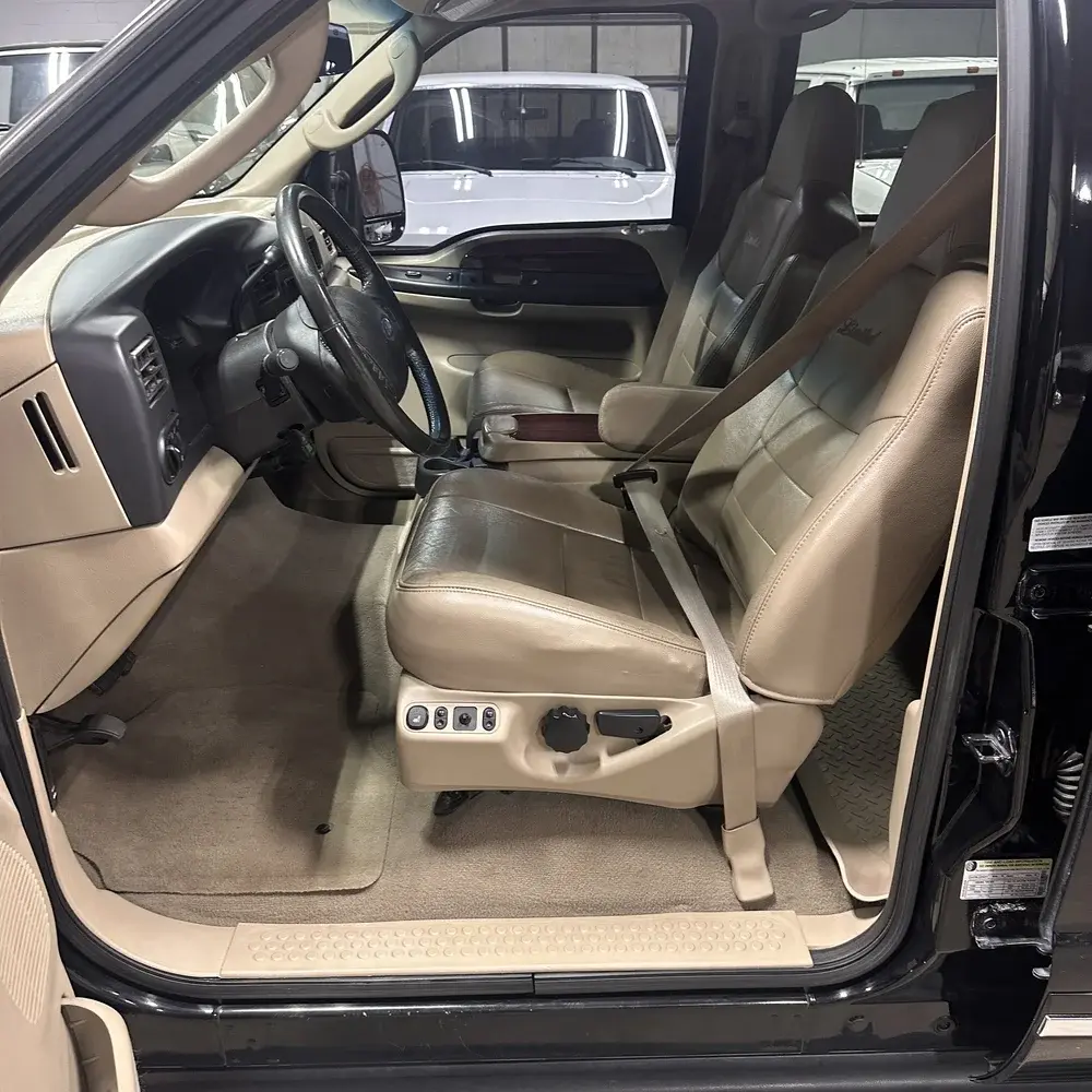2005 Ford Excursion Limited