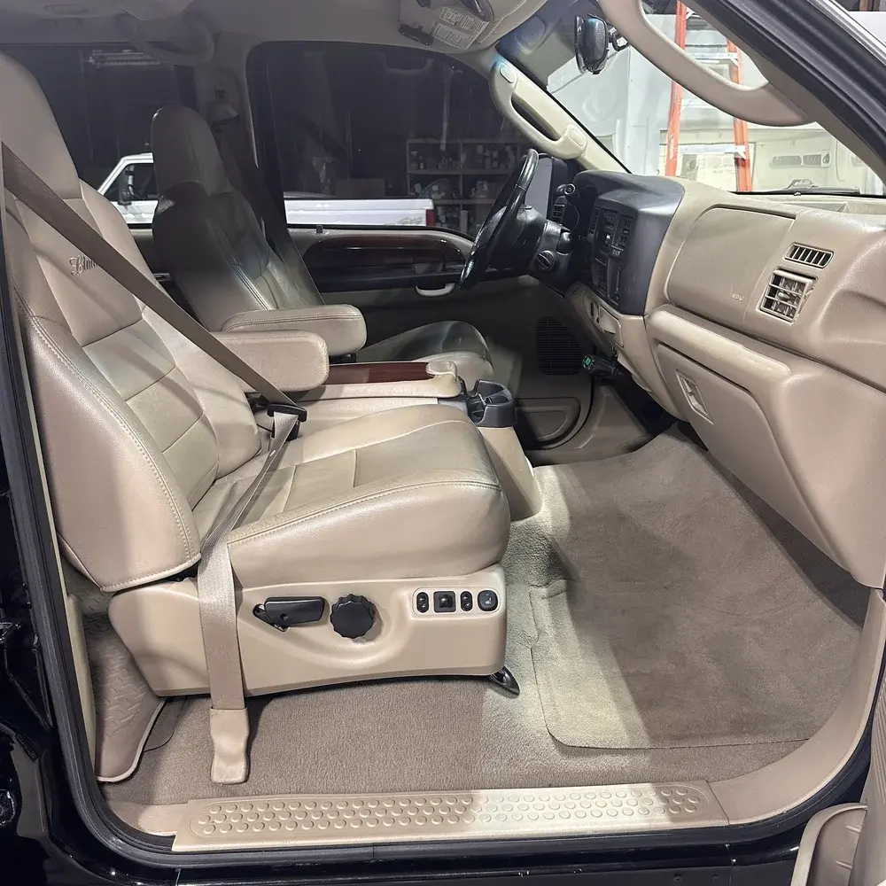 2005 Ford Excursion Limited - 5