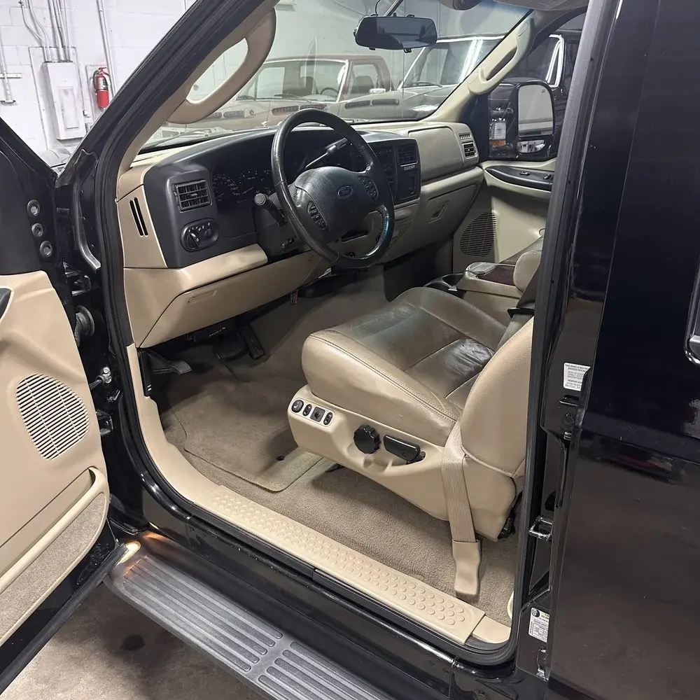 2005 Ford Excursion Limited