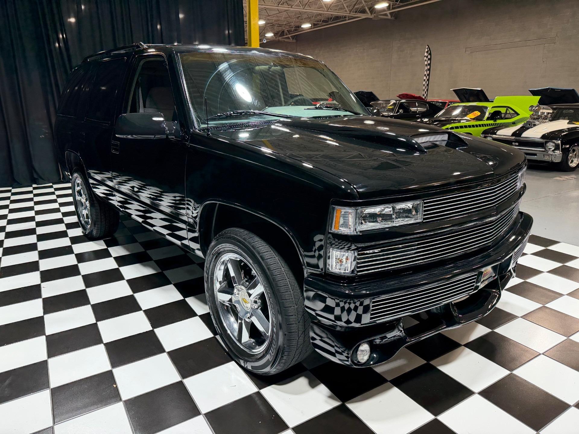 1999 Chevrolet Tahoe LT 4x4 - 3