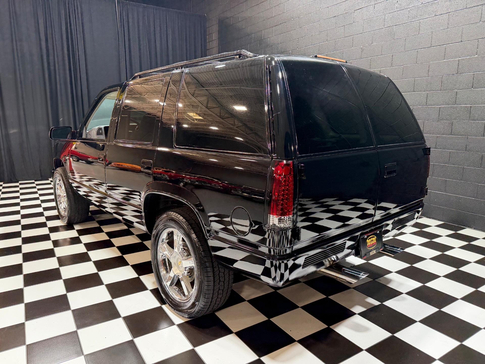 1999 Chevrolet Tahoe LT 4x4 - 4