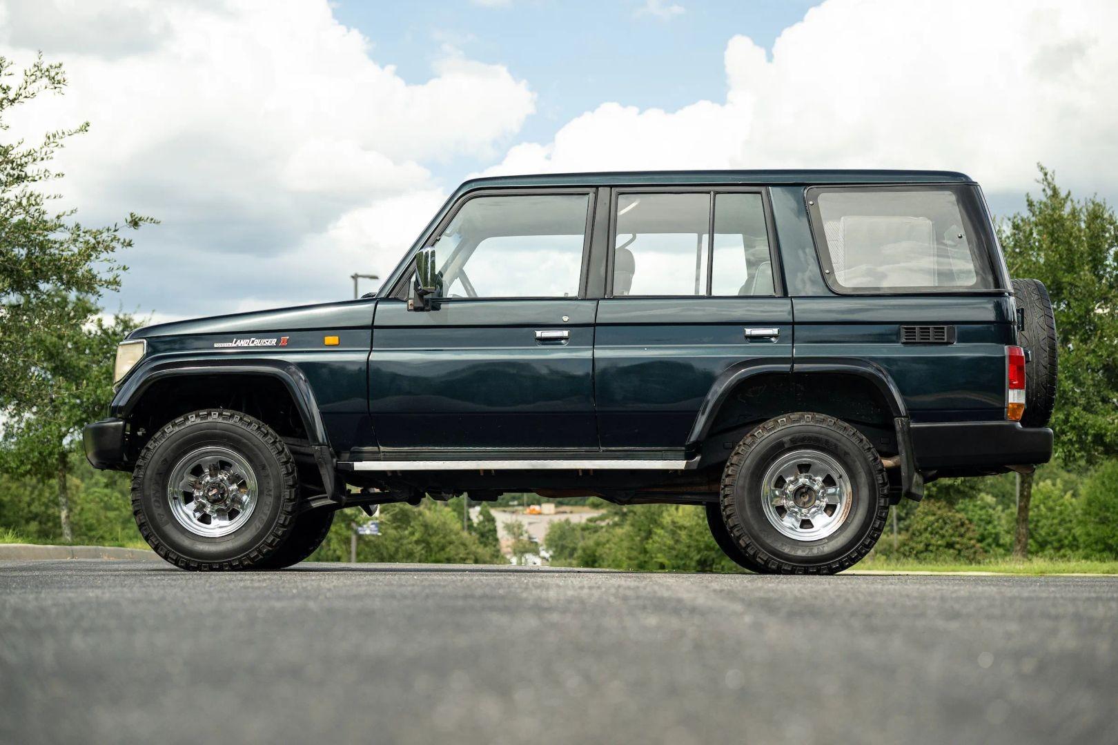 1994 Toyota Land Cruiser KZJ77 - 2