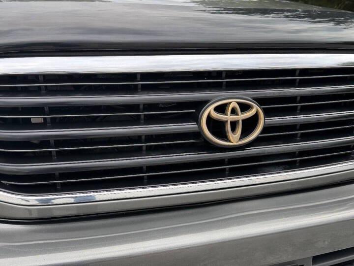 2000 Toyota Land Cruiser