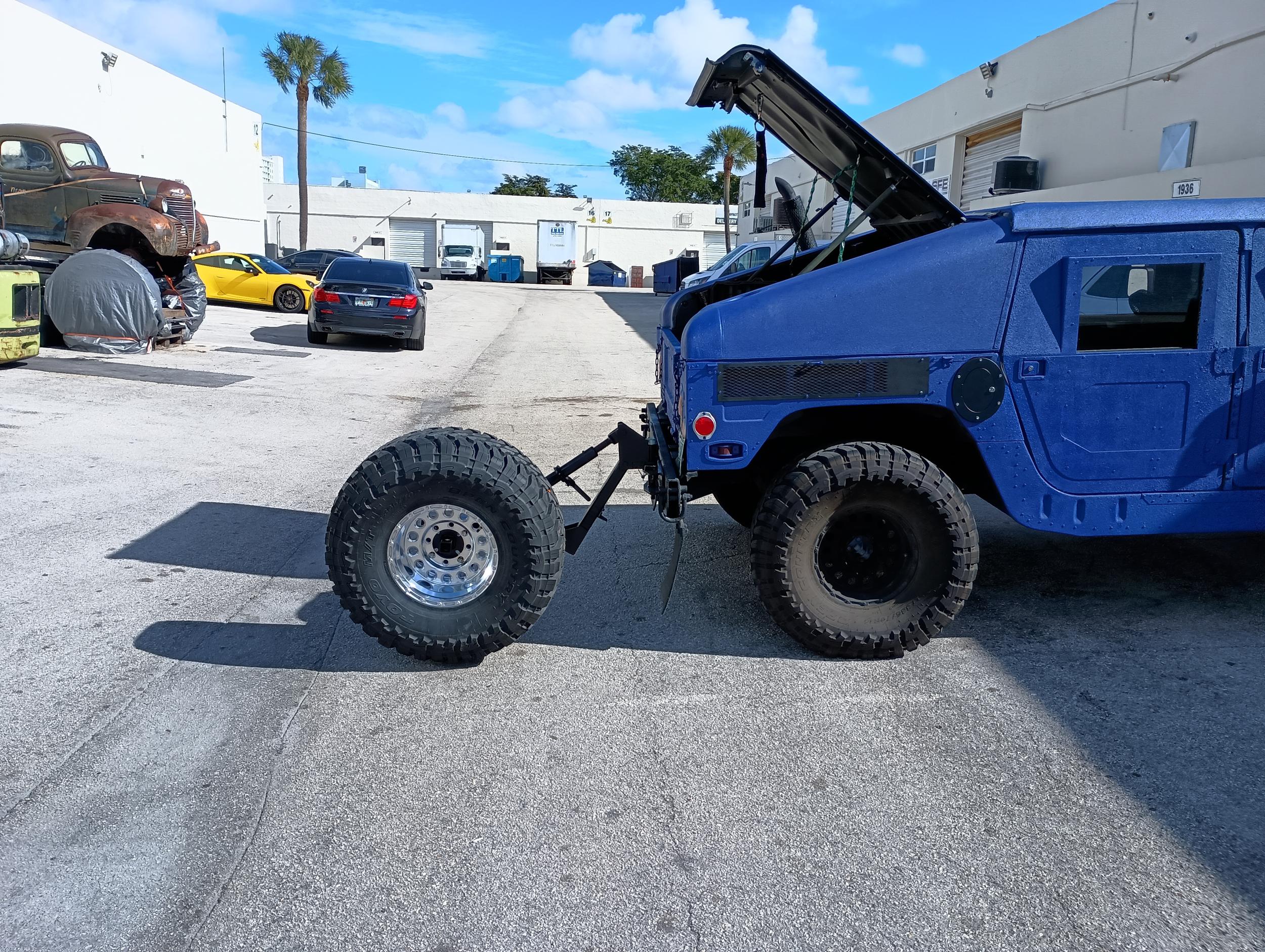 2006 AM General Humvee