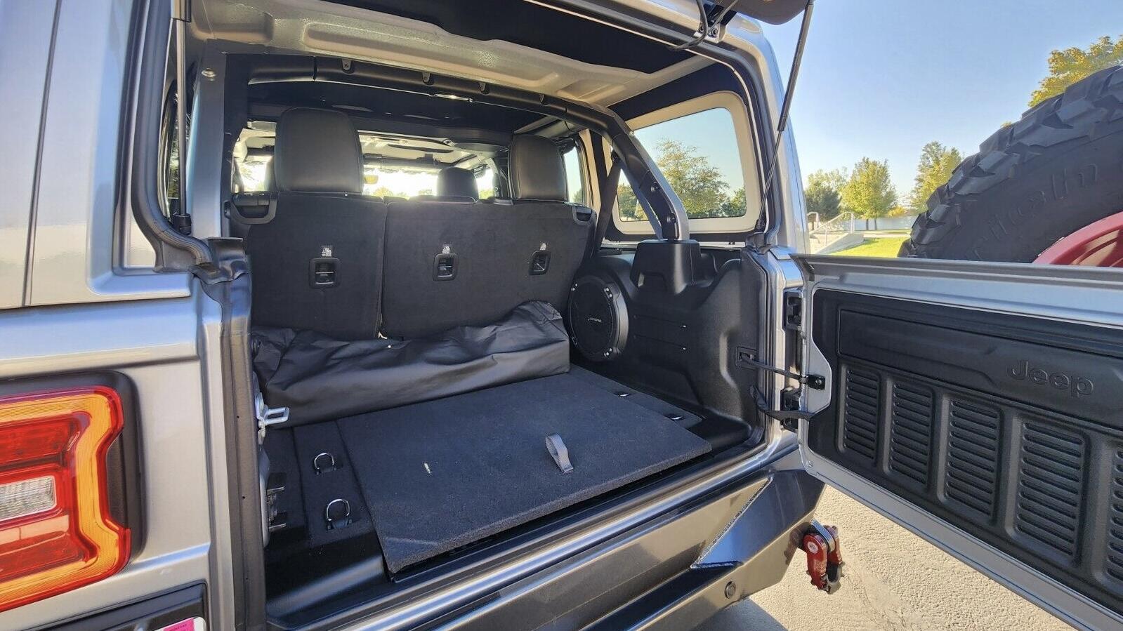 7k-Mile 2021 Jeep Wrangler Rubicon