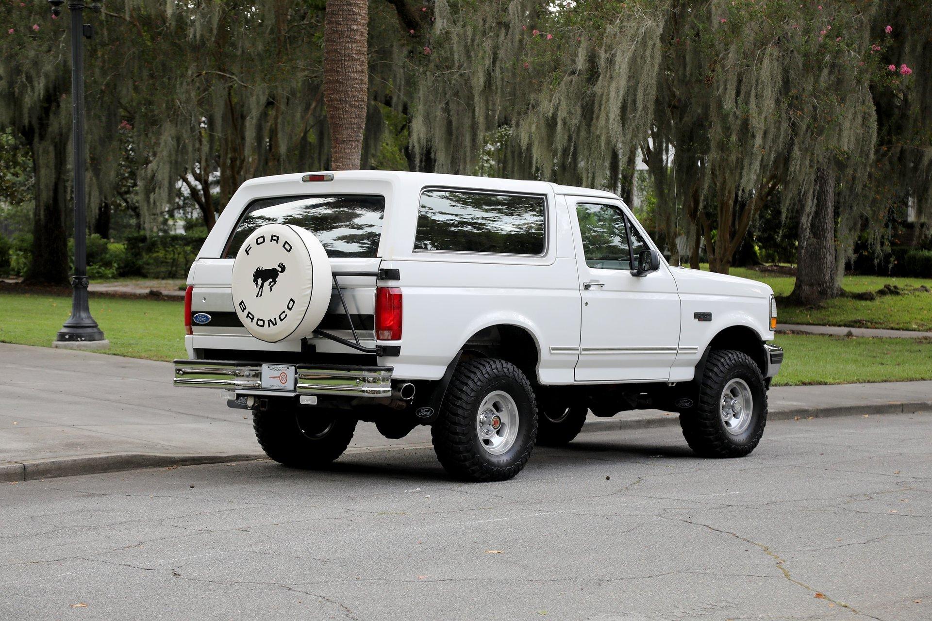 80k-Mile 1993 Ford Bronco XLT