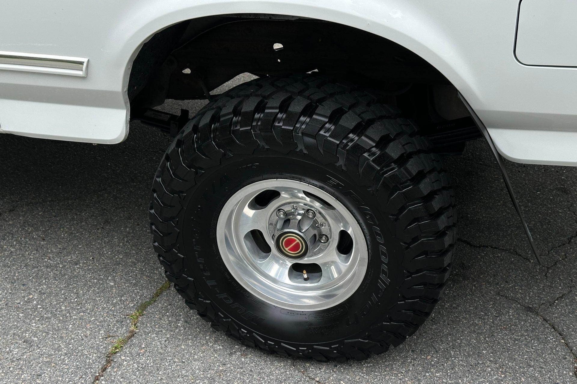 80k-Mile 1993 Ford Bronco XLT