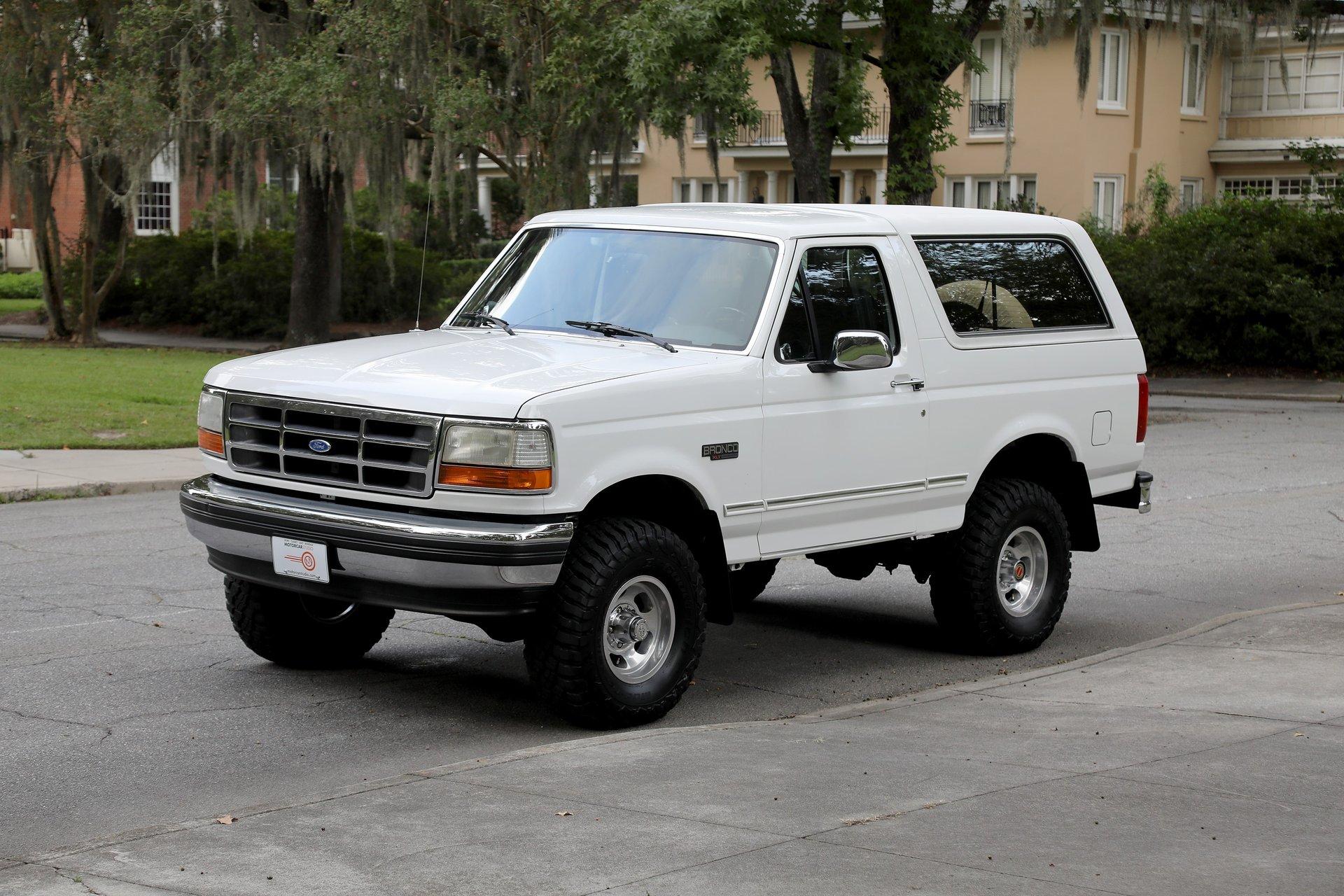 80k-Mile 1993 Ford Bronco XLT