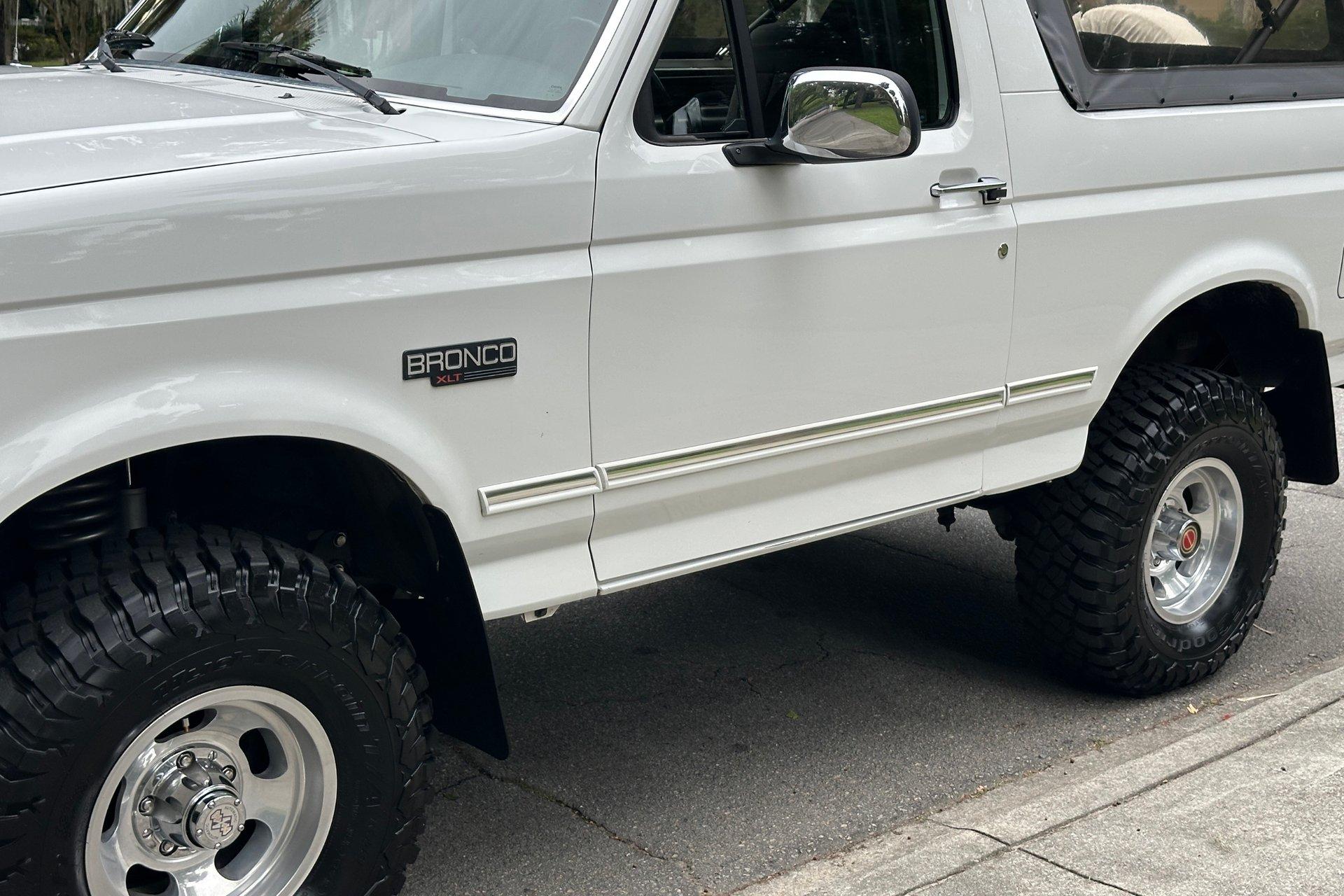 80k-Mile 1993 Ford Bronco XLT