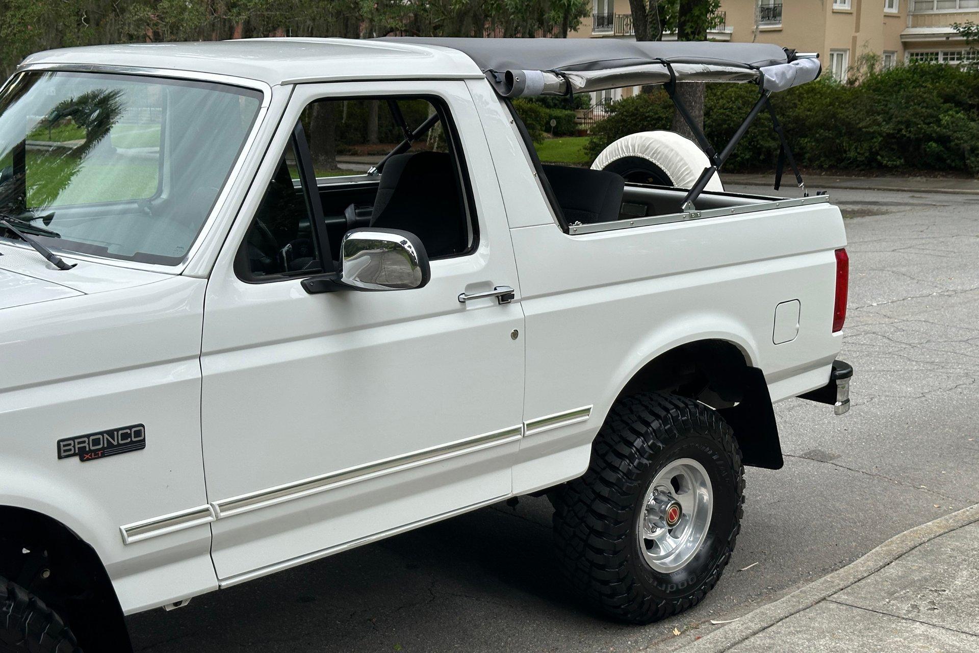 80k-Mile 1993 Ford Bronco XLT