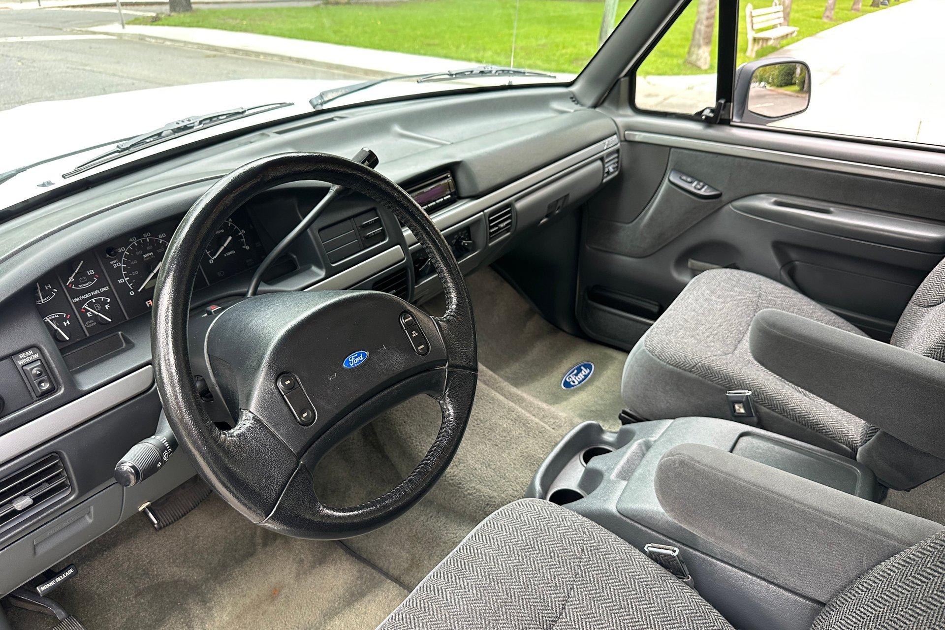 80k-Mile 1993 Ford Bronco XLT