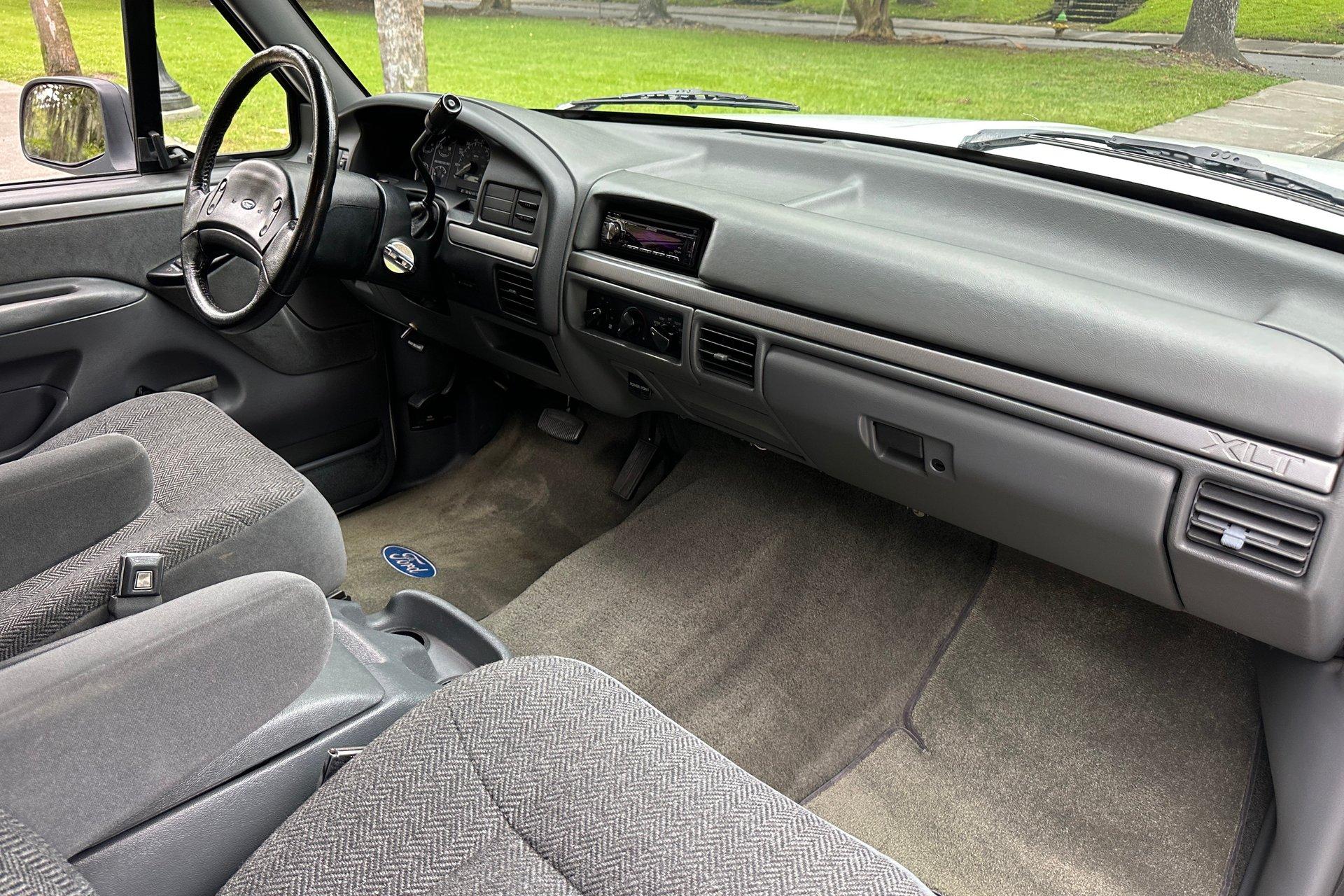 80k-Mile 1993 Ford Bronco XLT