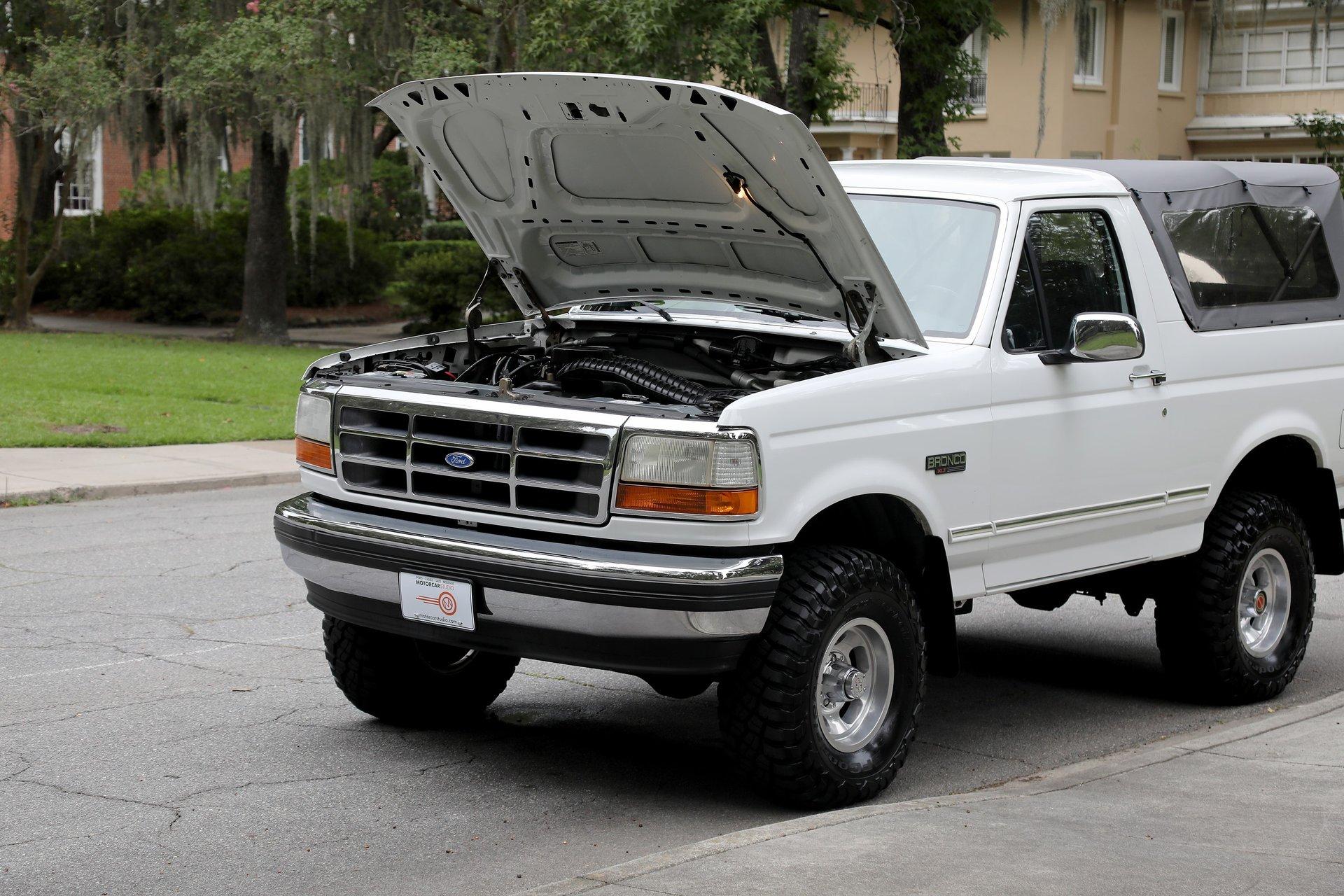 80k-Mile 1993 Ford Bronco XLT