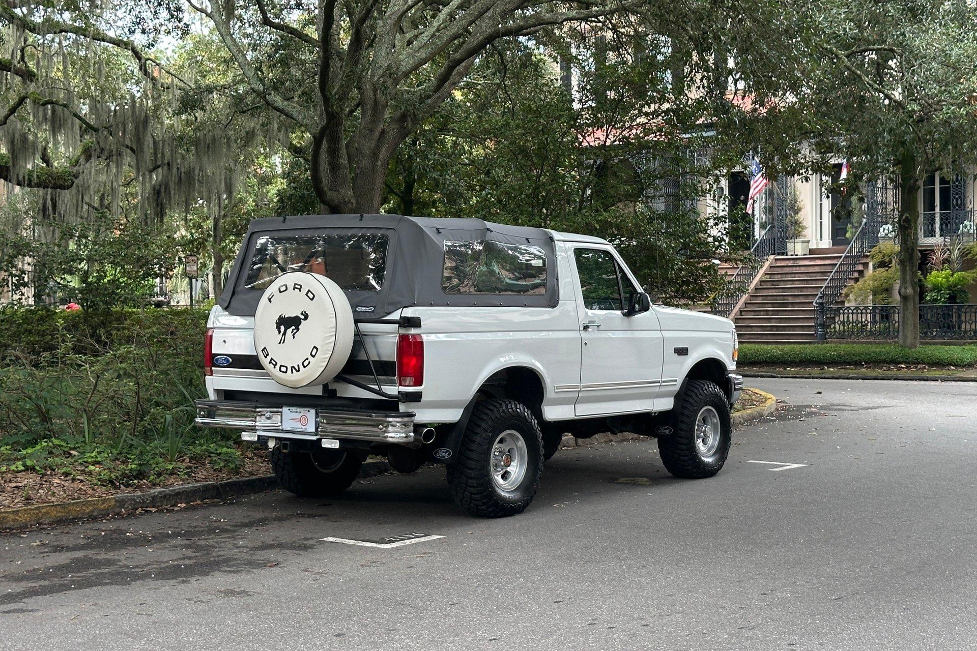 80k-Mile 1993 Ford Bronco XLT