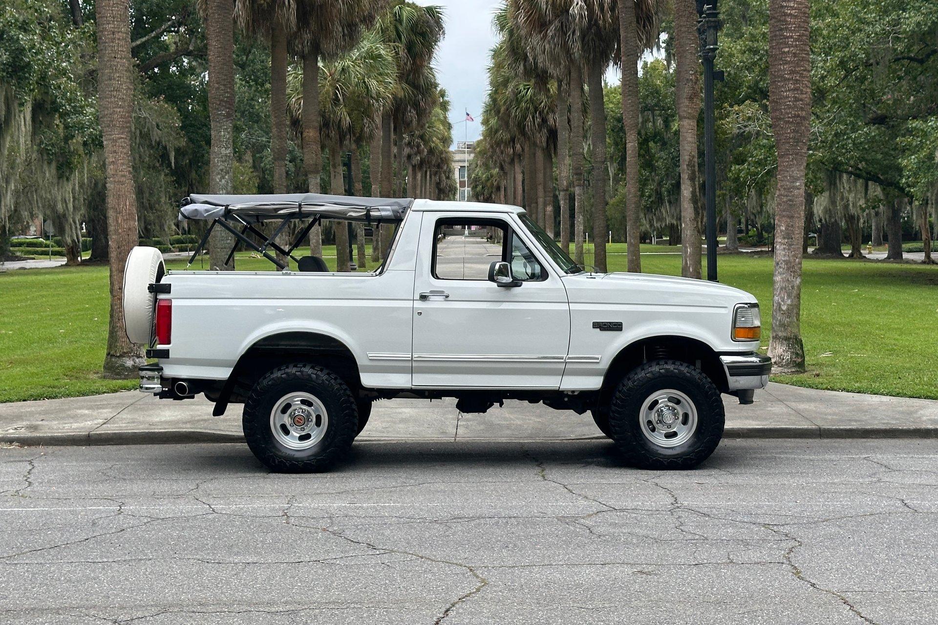 80k-Mile 1993 Ford Bronco XLT