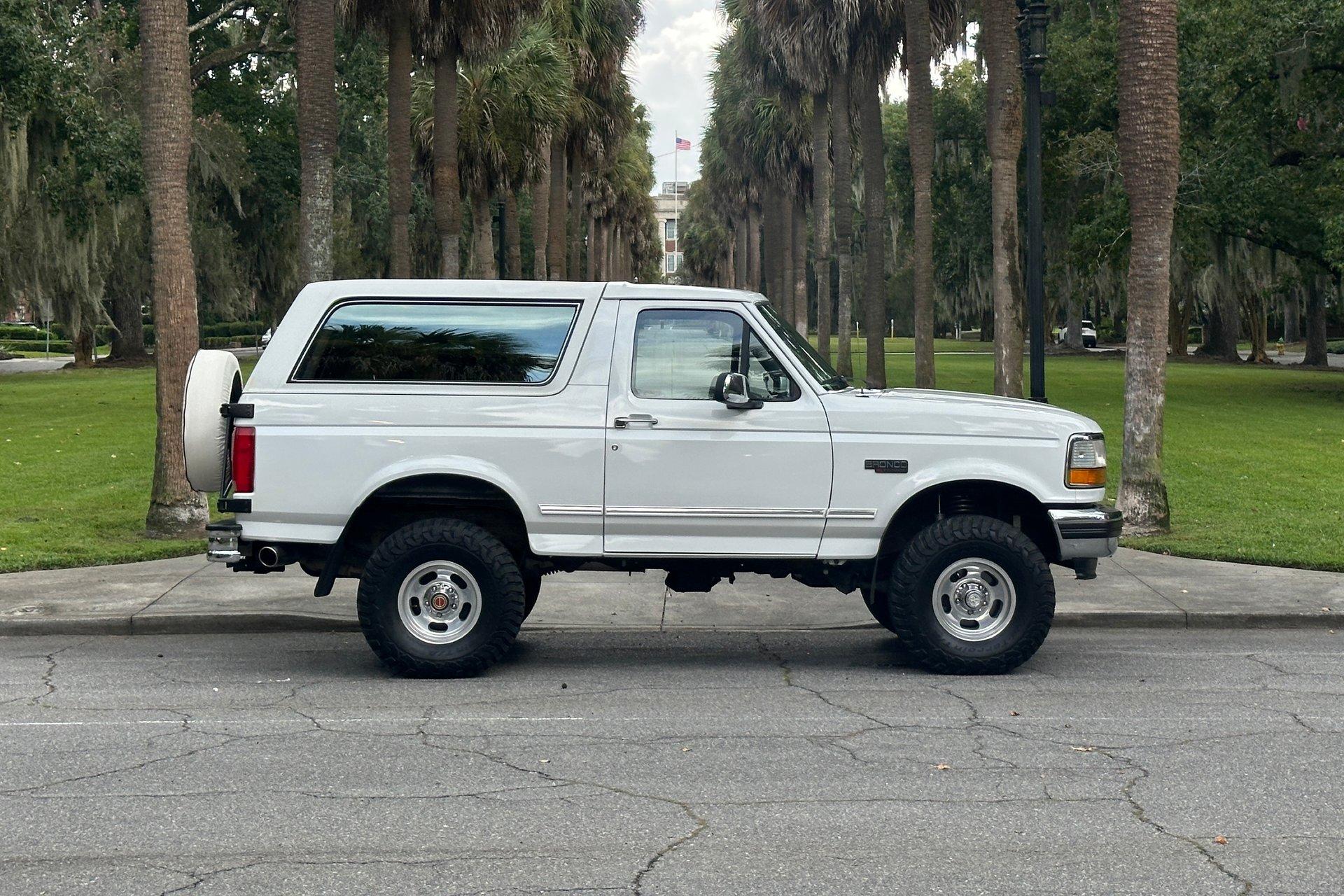 80k-Mile 1993 Ford Bronco XLT