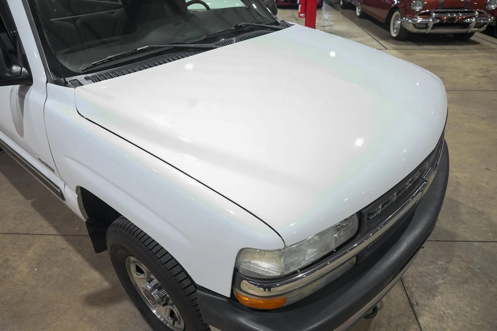 2000 Chevrolet Silverado 1500 LS