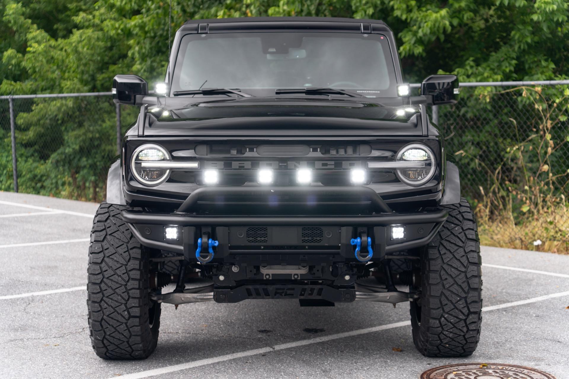 2024 Ford Bronco Outer Banks