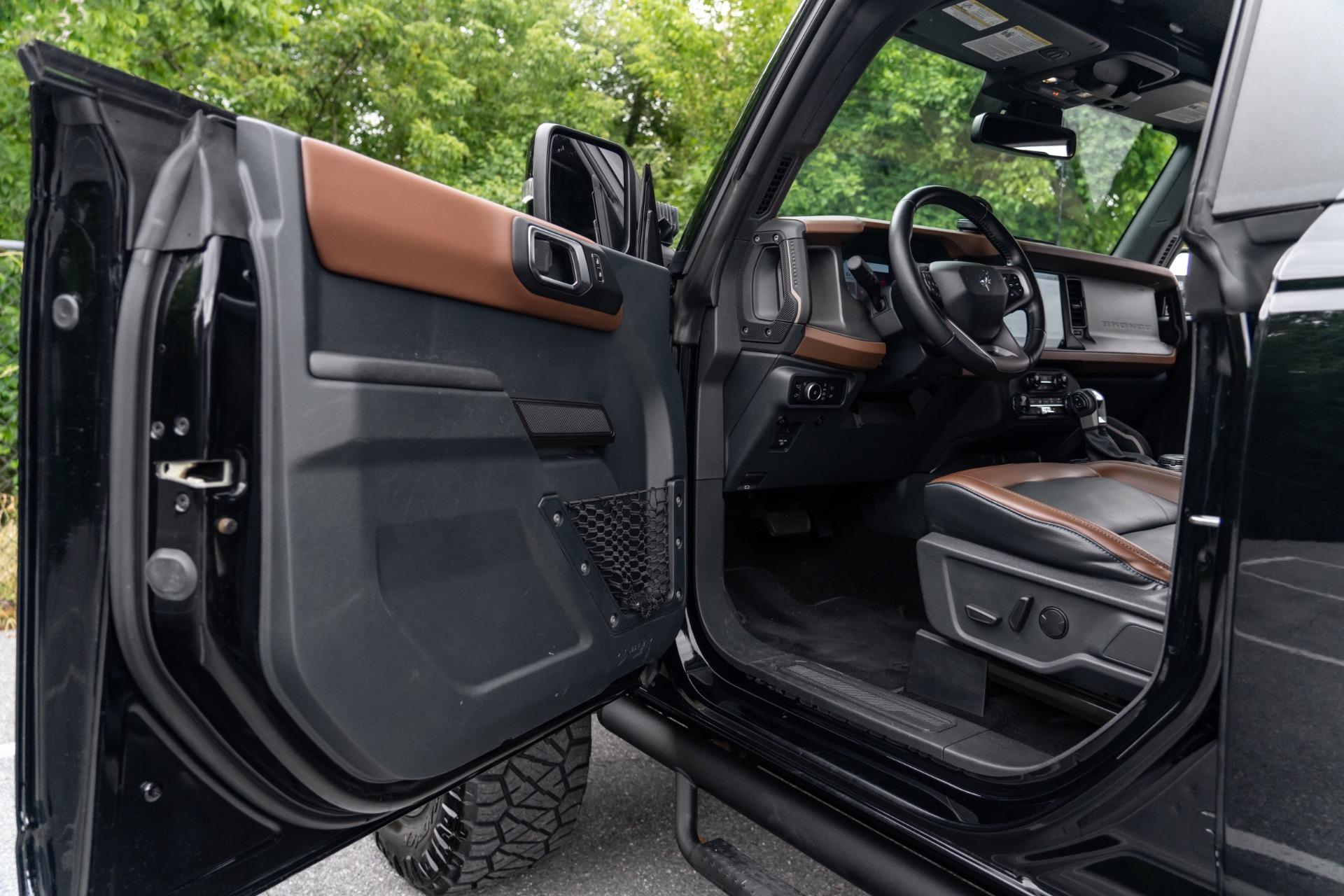2024 Ford Bronco Outer Banks