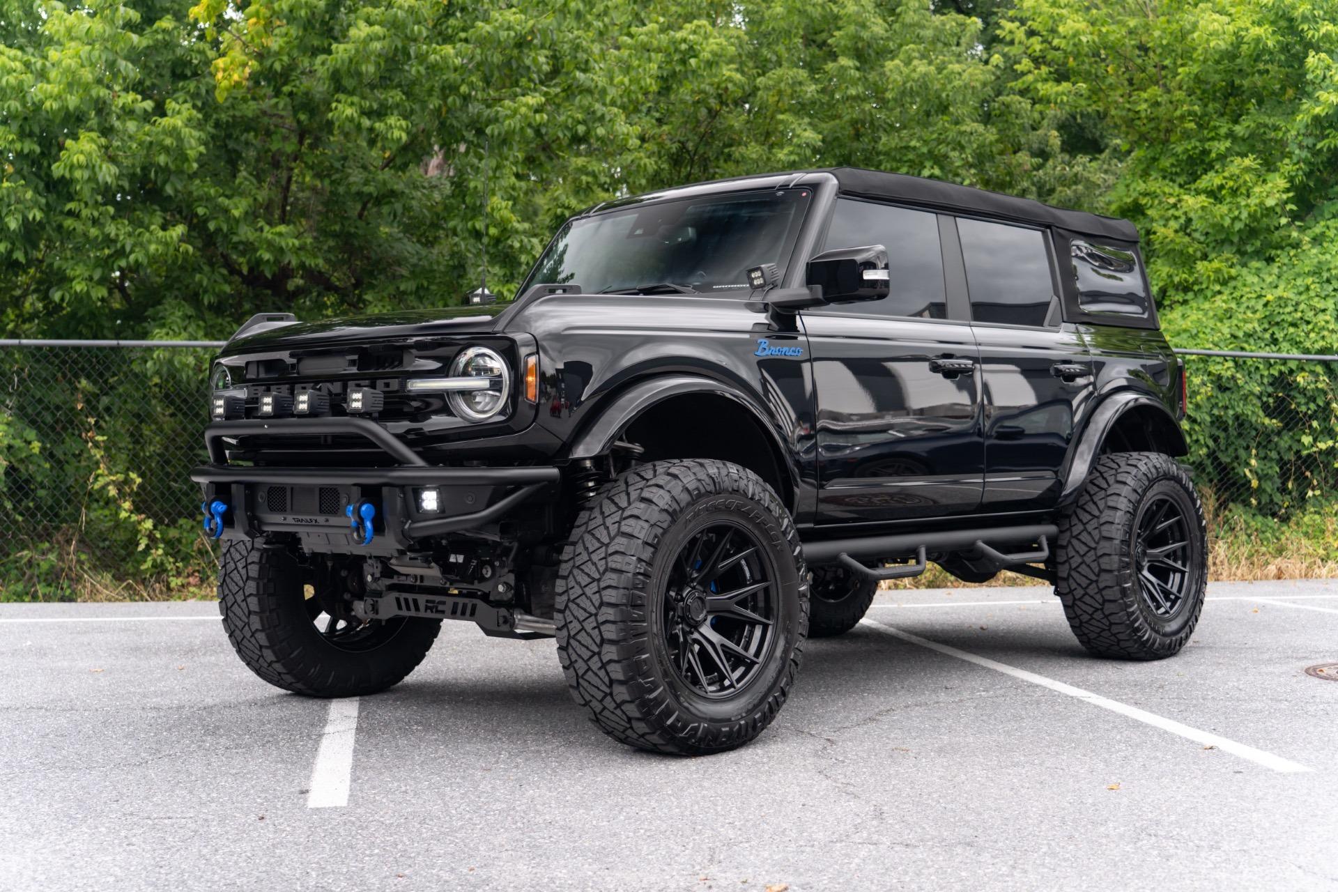 2024 Ford Bronco Outer Banks - 2
