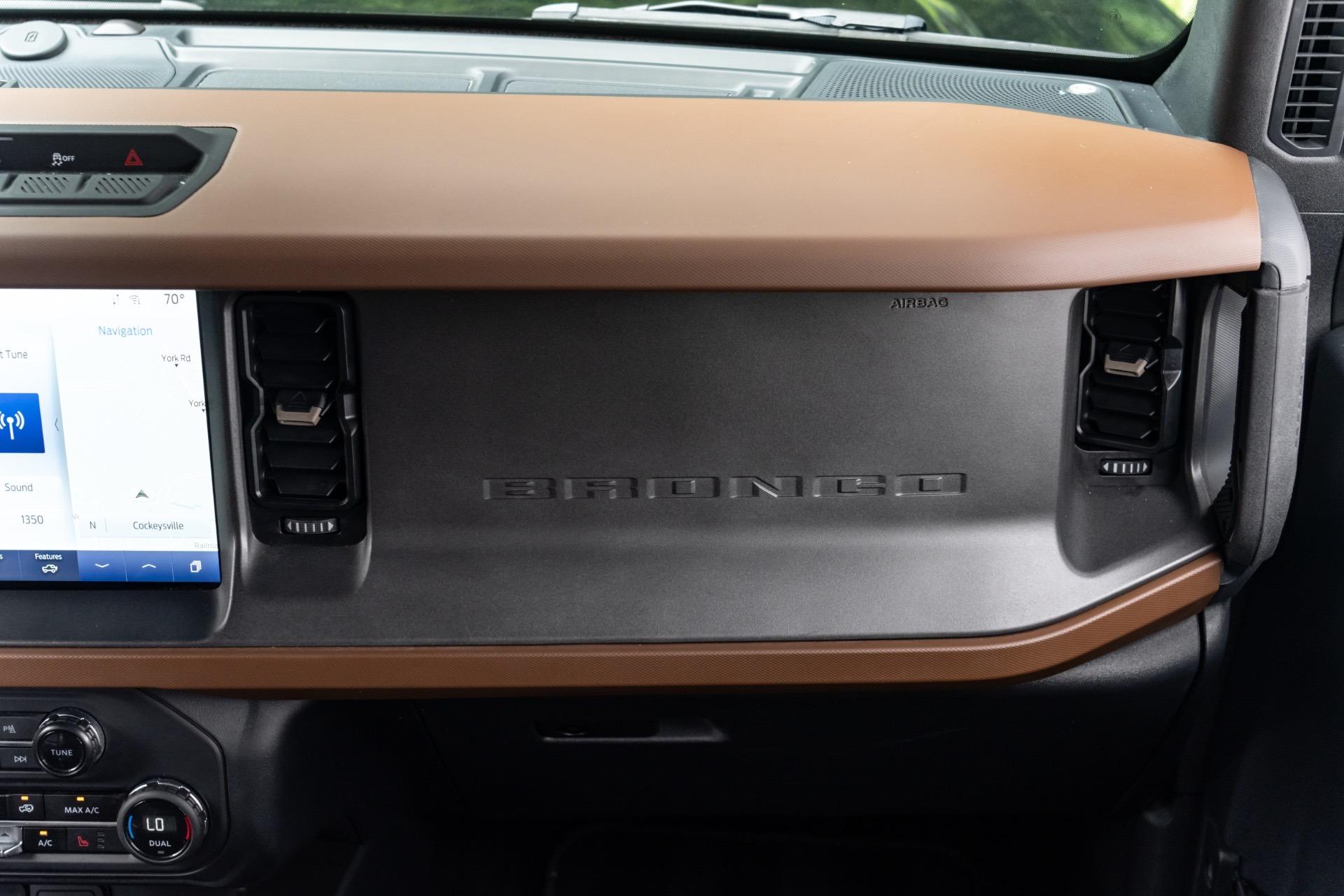 2024 Ford Bronco Outer Banks