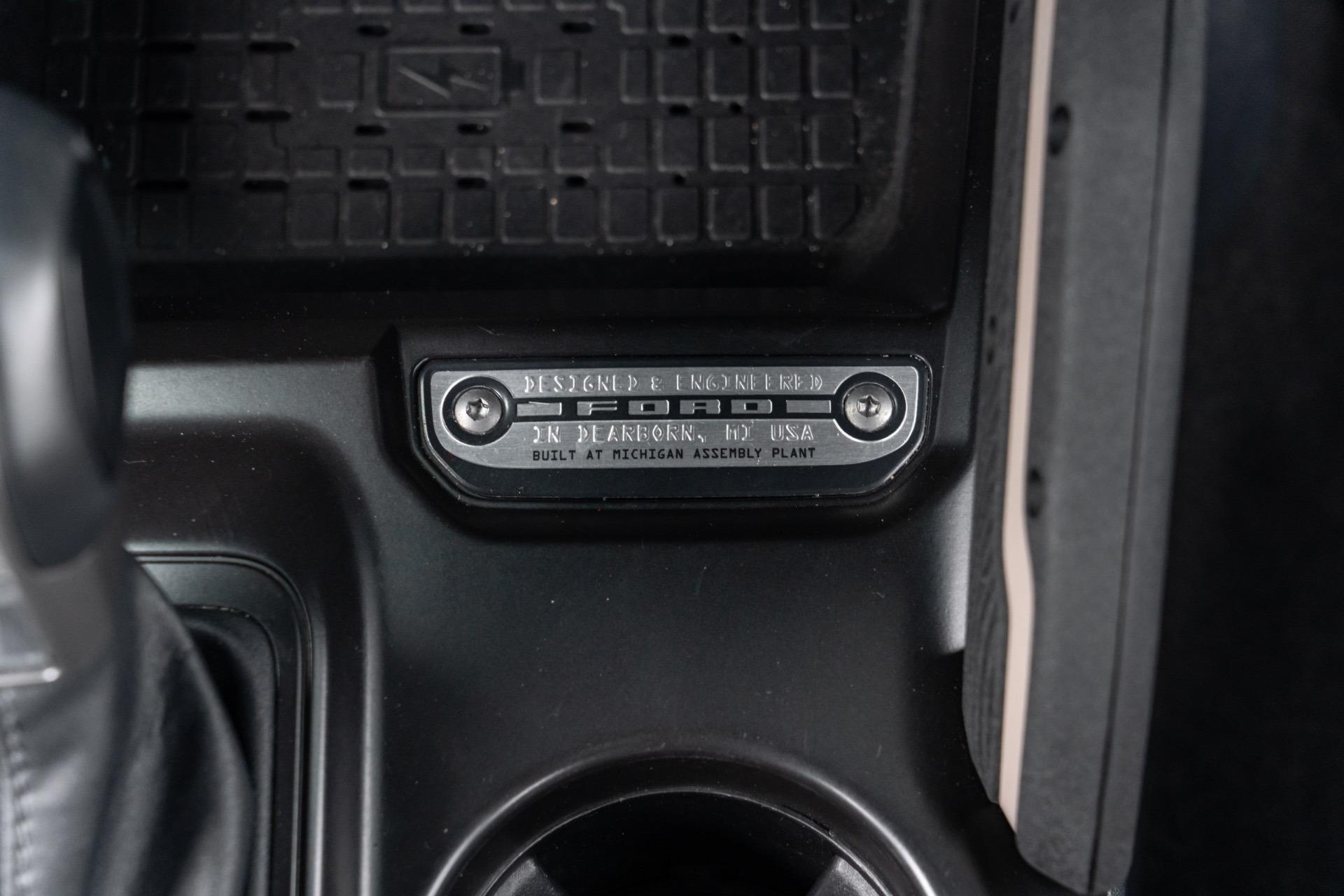 2024 Ford Bronco Outer Banks
