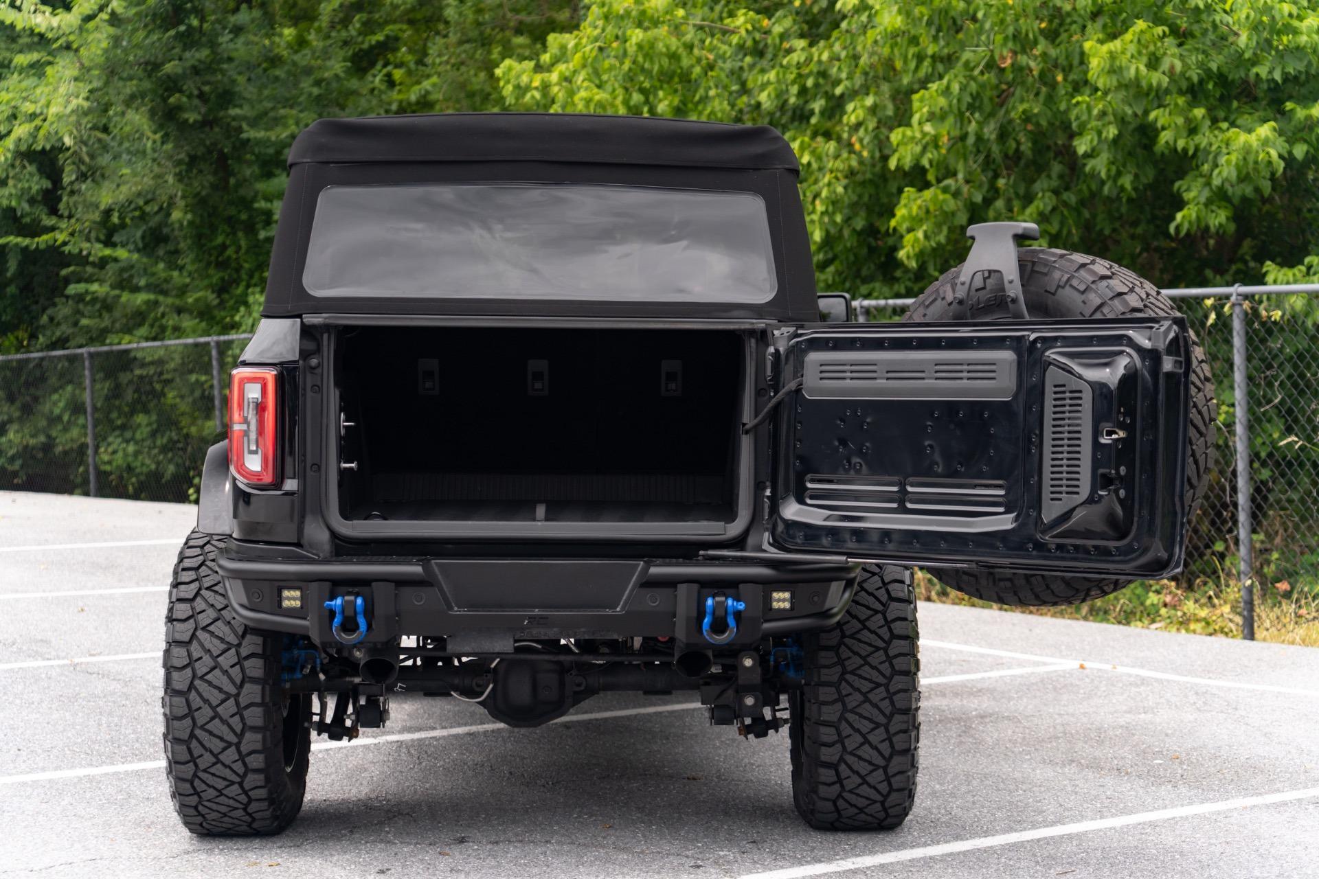 2024 Ford Bronco Outer Banks