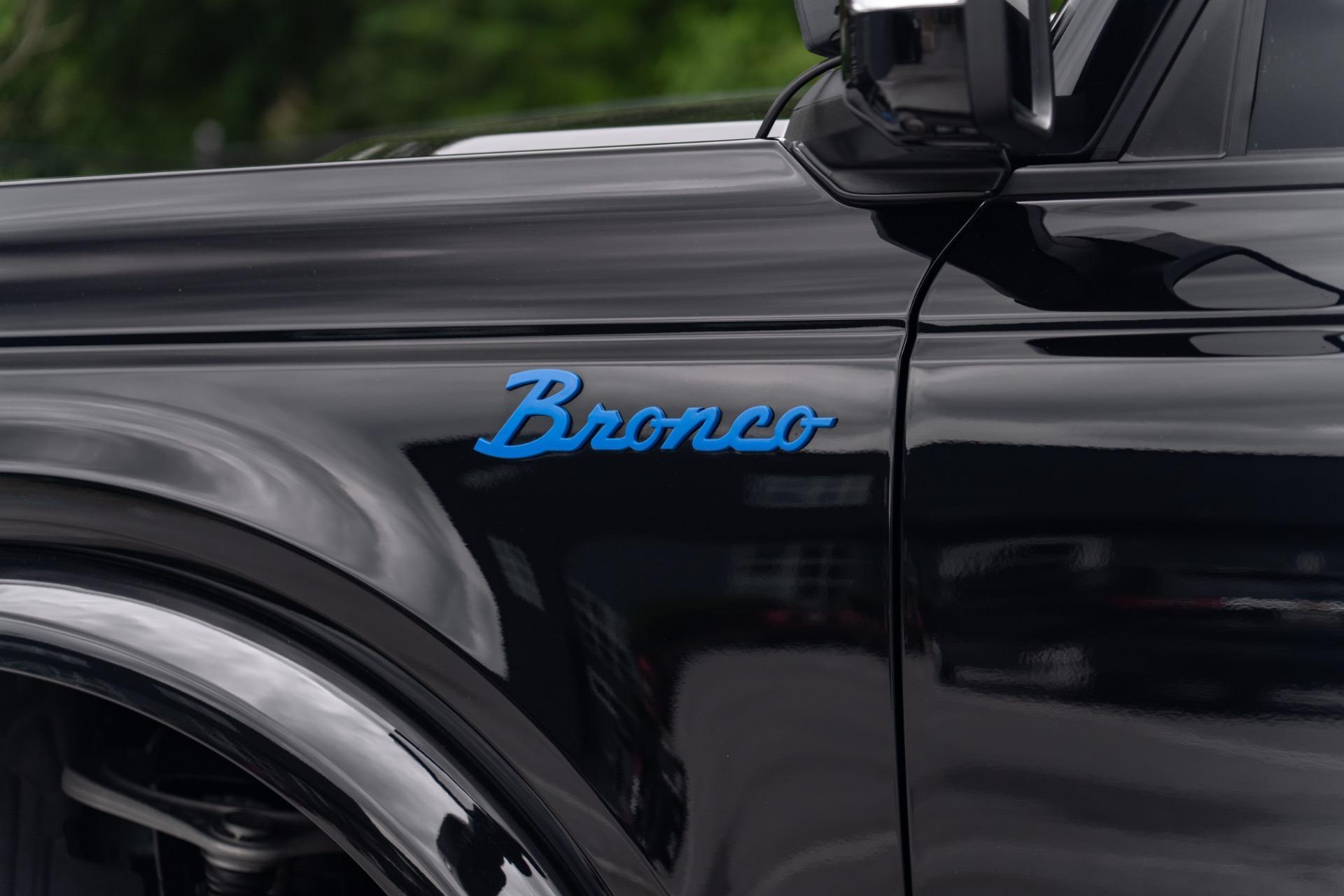 2024 Ford Bronco Outer Banks