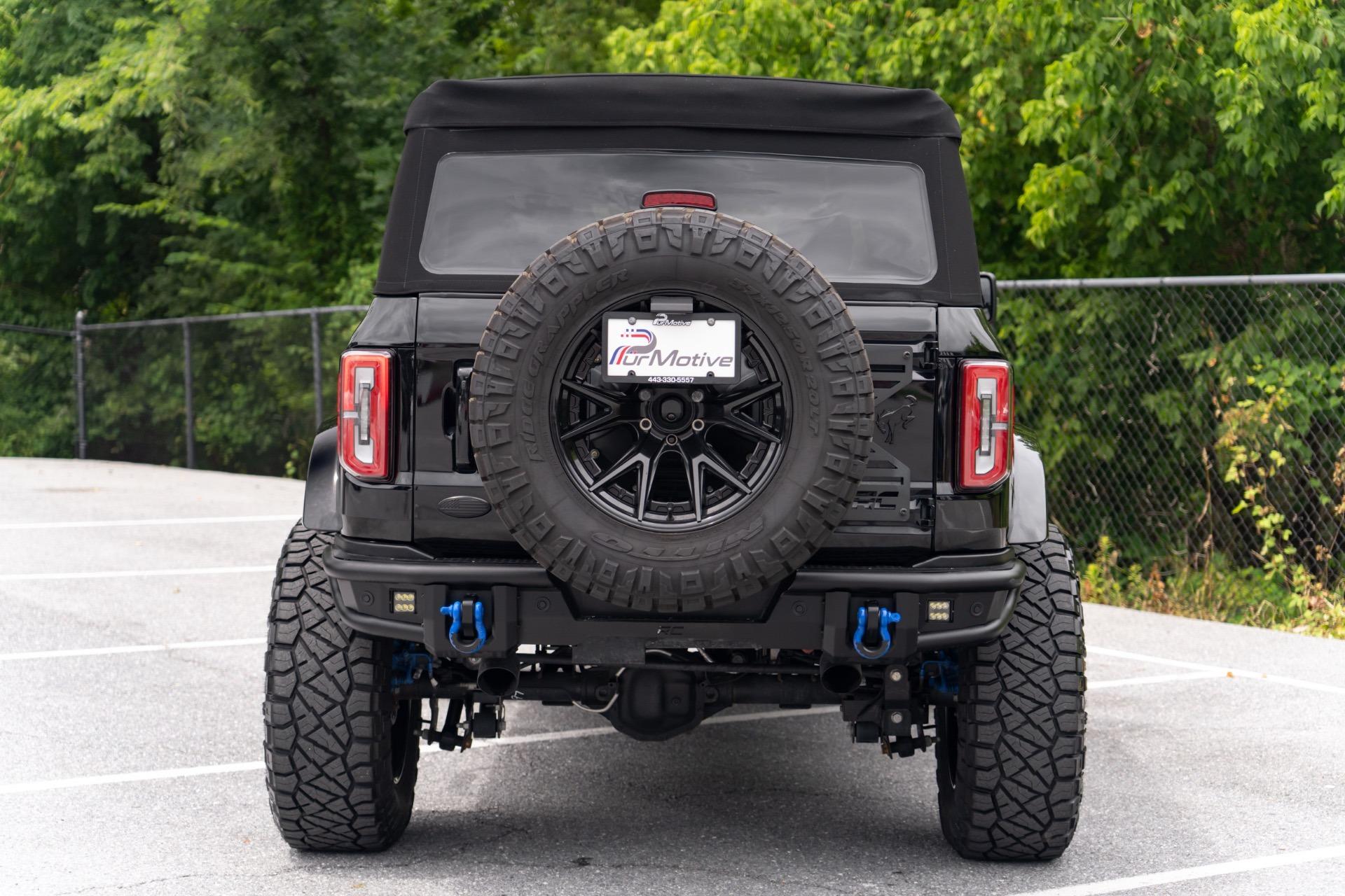2024 Ford Bronco Outer Banks