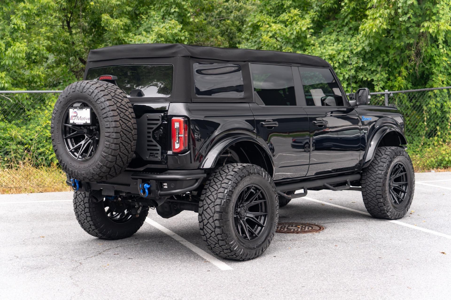 2024 Ford Bronco Outer Banks