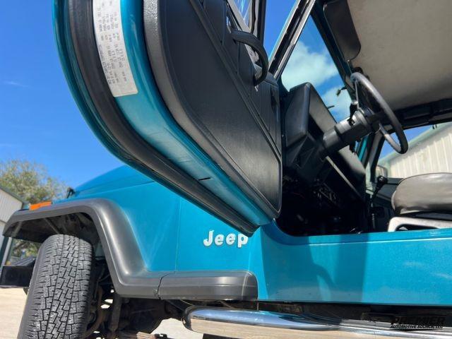 47k-Mile 1992 Jeep Wrangler