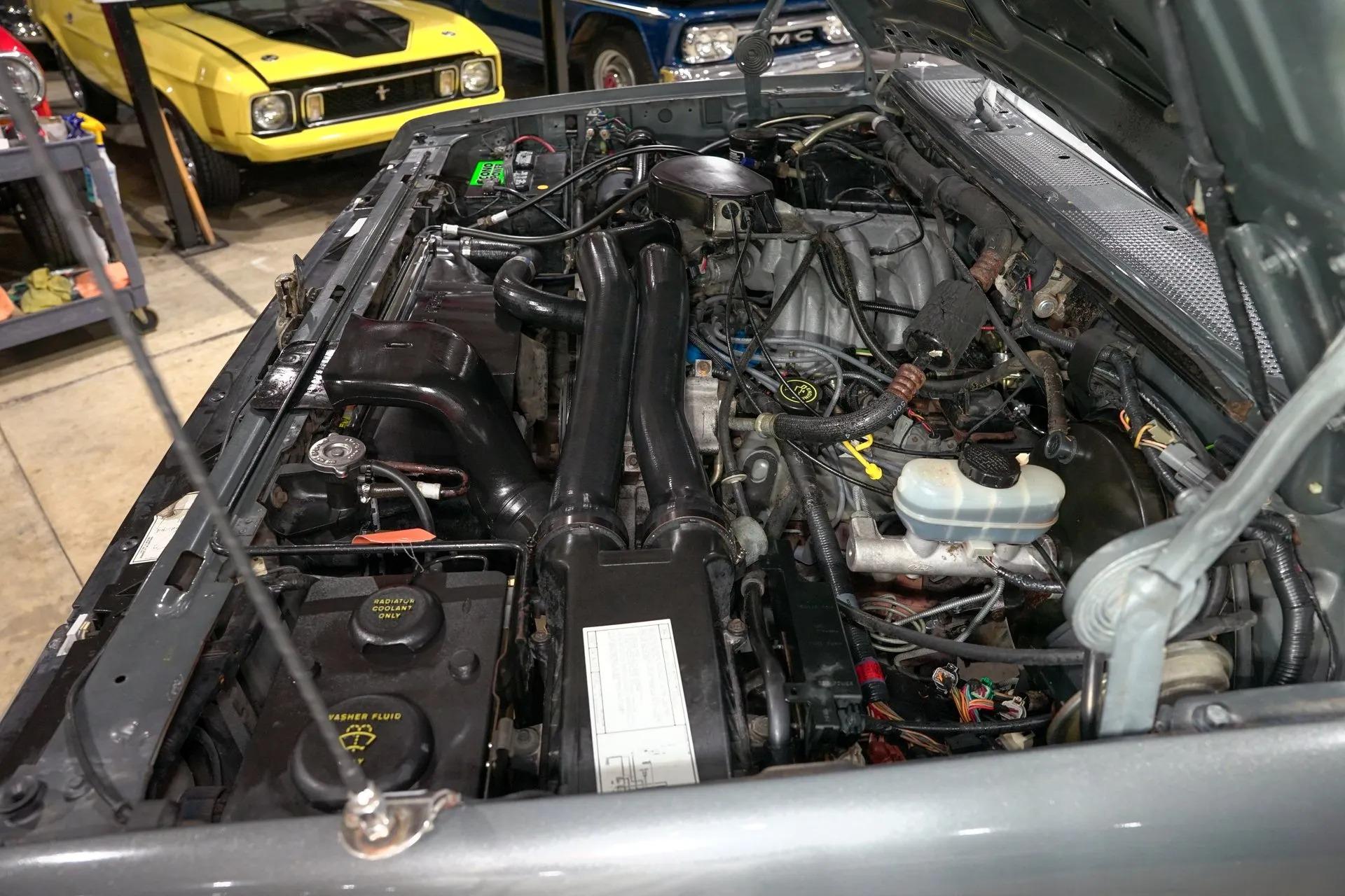 1990 Ford F-250 XLT Lariat