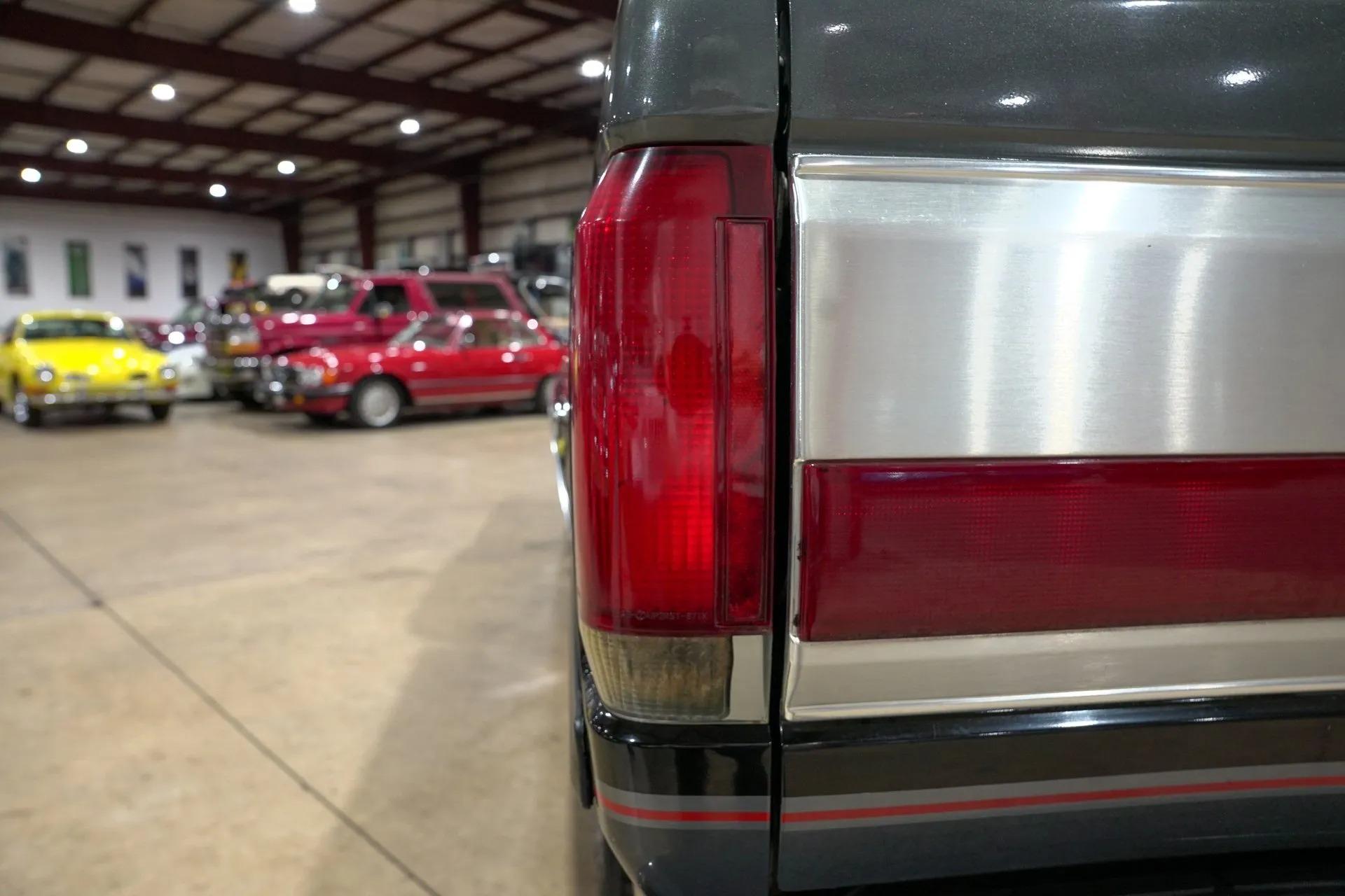 1990 Ford F-250 XLT Lariat