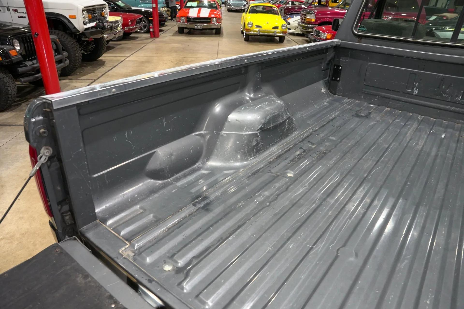 1990 Ford F-250 XLT Lariat