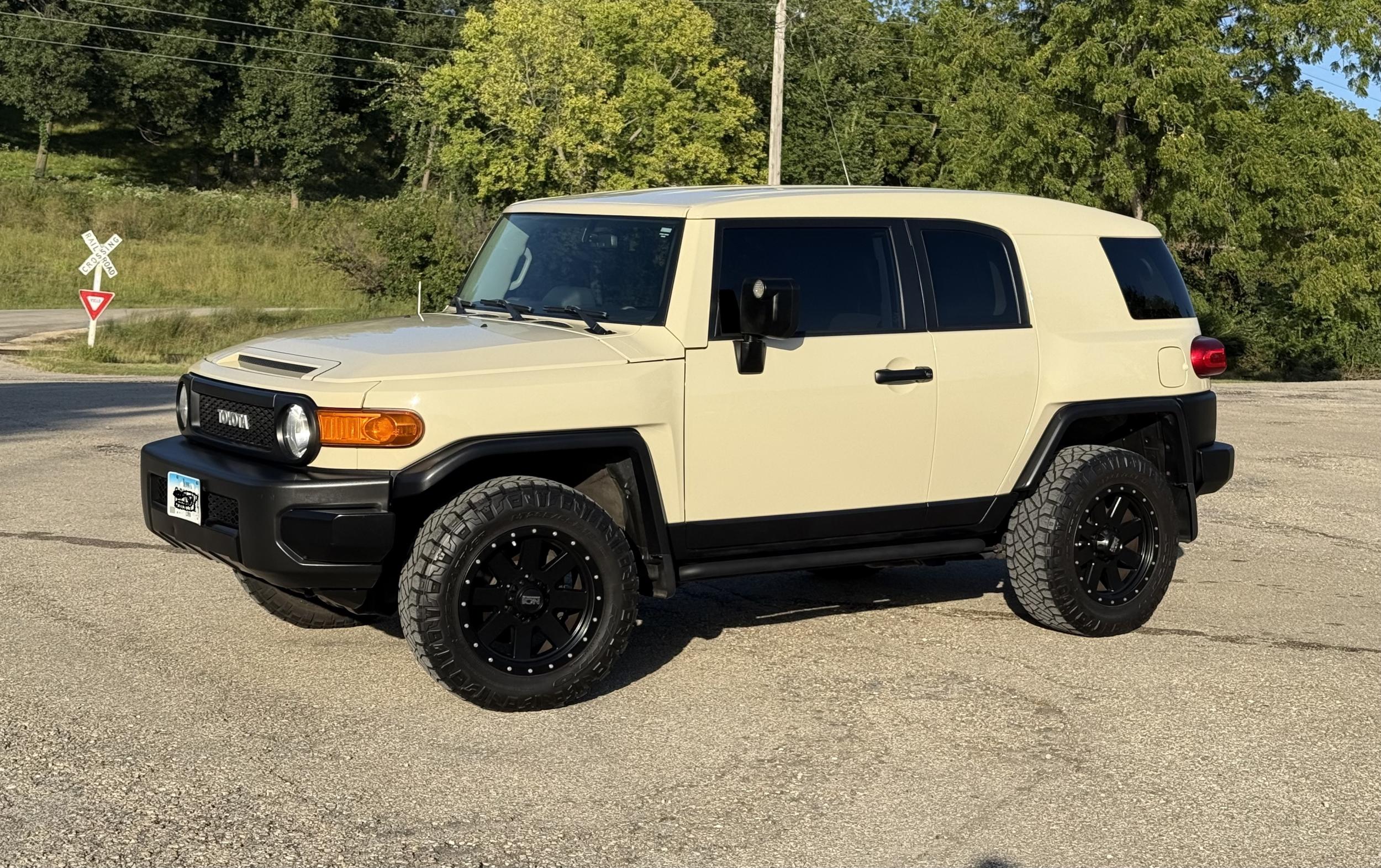 Toyota FJ Cruiser