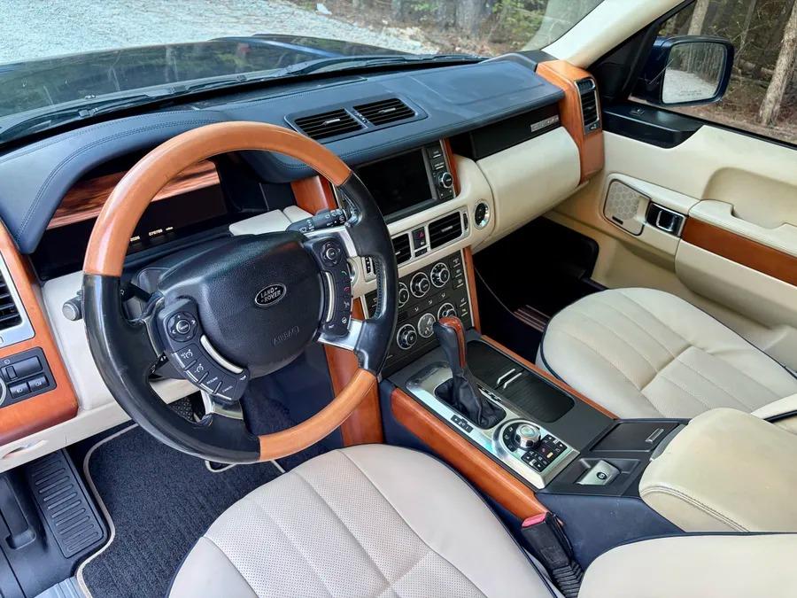 2012 Land Rover Range Rover HSE Lux