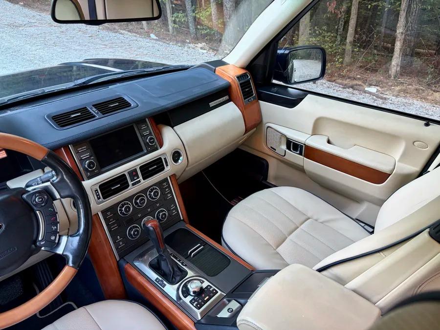 2012 Land Rover Range Rover HSE Lux