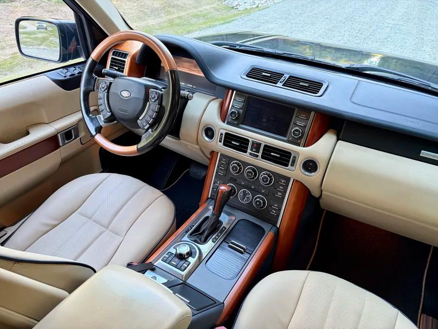2012 Land Rover Range Rover HSE Lux