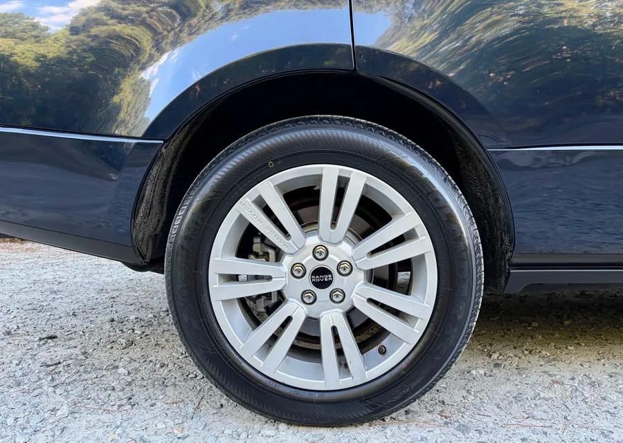 2012 Land Rover Range Rover HSE Lux