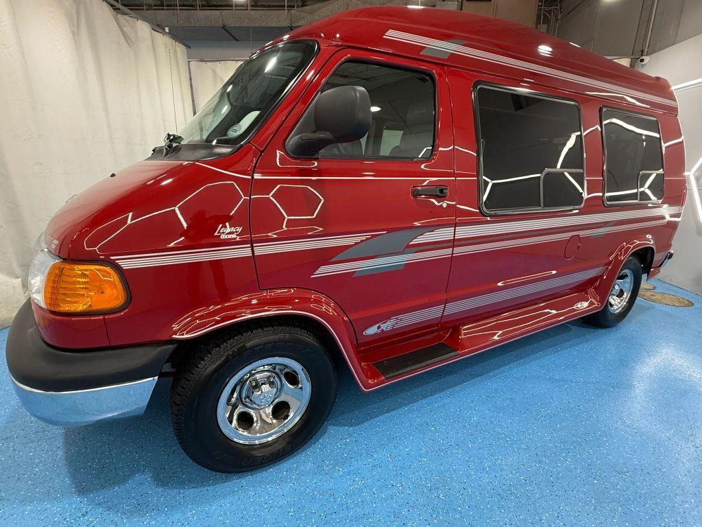 2001 Dodge Ram 1500 Starcraft Van